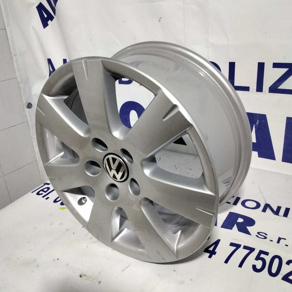 Cerchio in lega volkswagen passat /golf  16 pollici 5 fori  anno 2005 (nuovo)