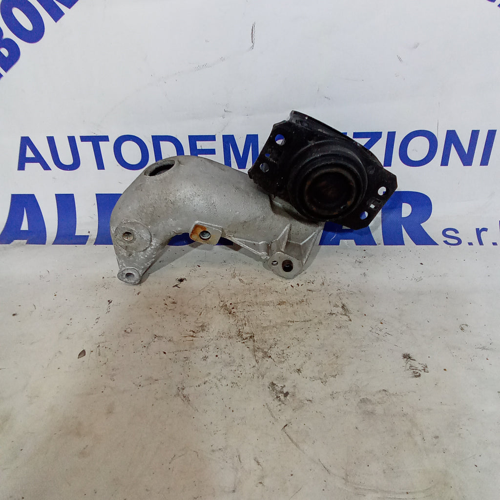 Supporto motore citroen C4 1.4 benzina anno 2006