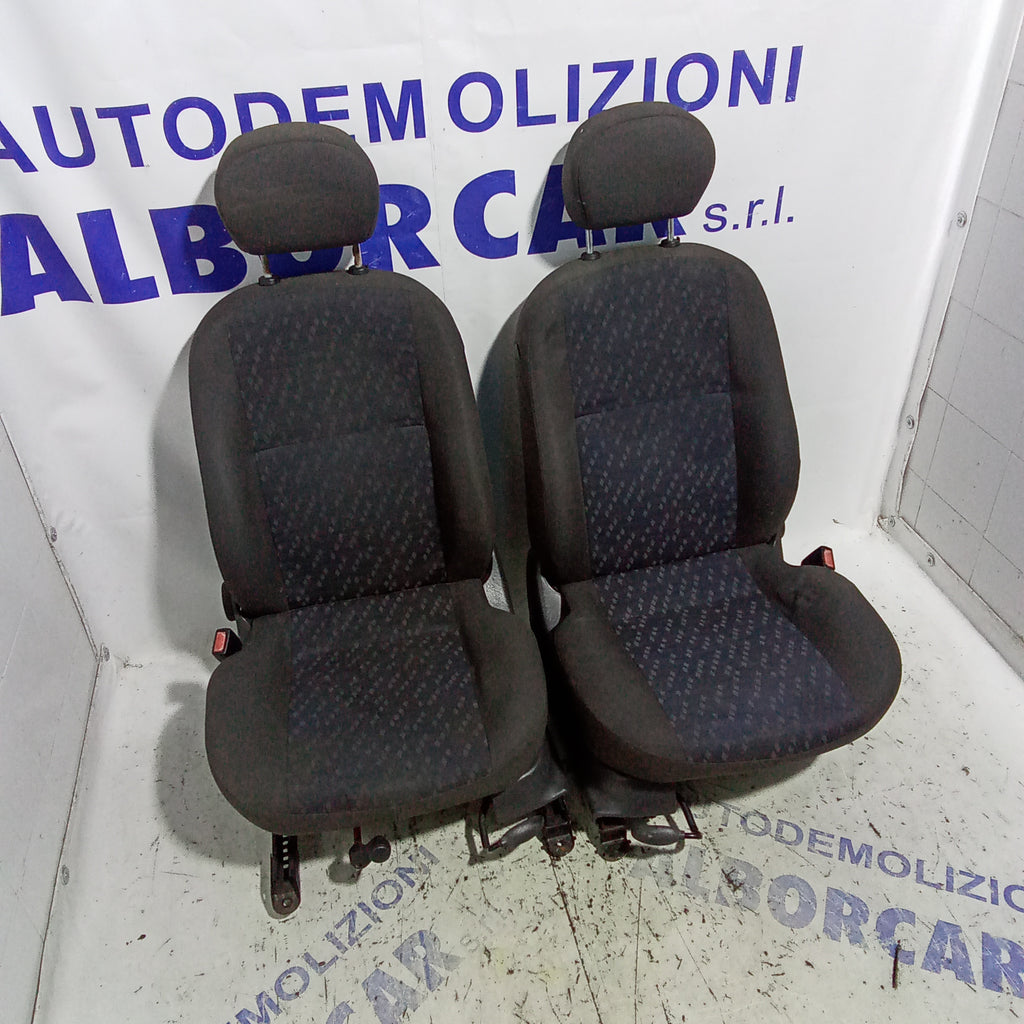 Tappezzeria completa ford focus anno 2003