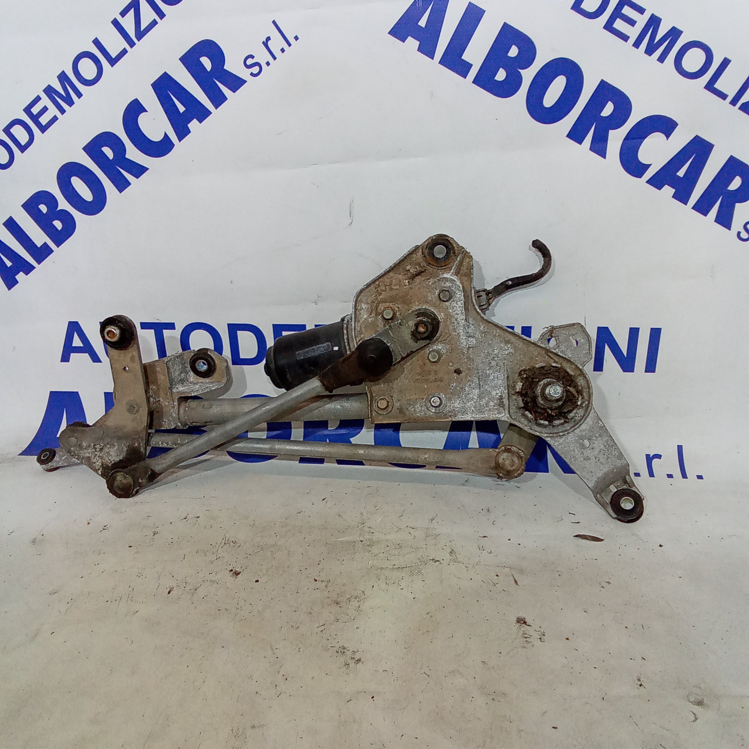 Motorino tergicristalli posteriore mitsubishi grandis 2.7 diesel 4WD anno 2005