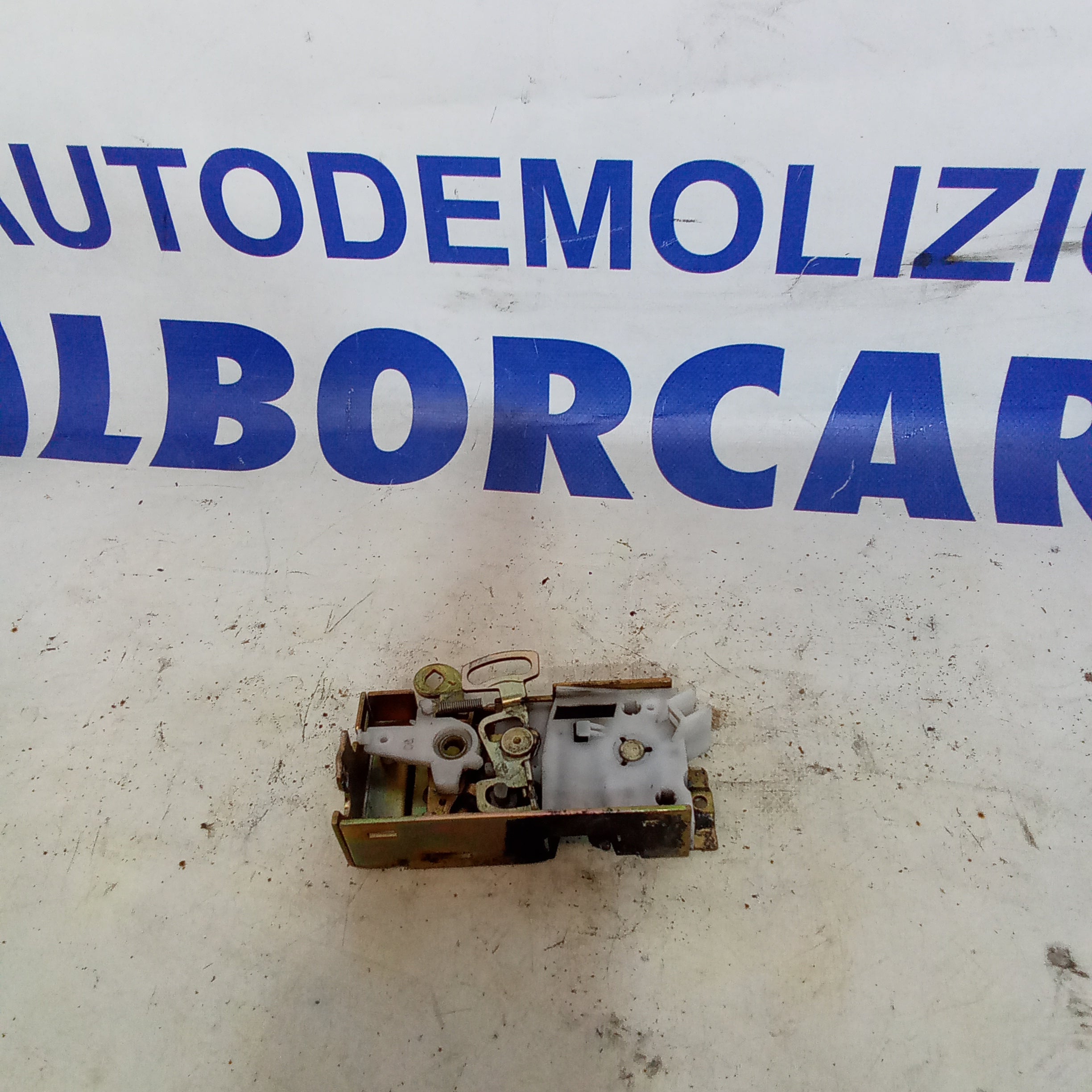 Serratura  porta  anteriore  ford focus 1.8 diesel