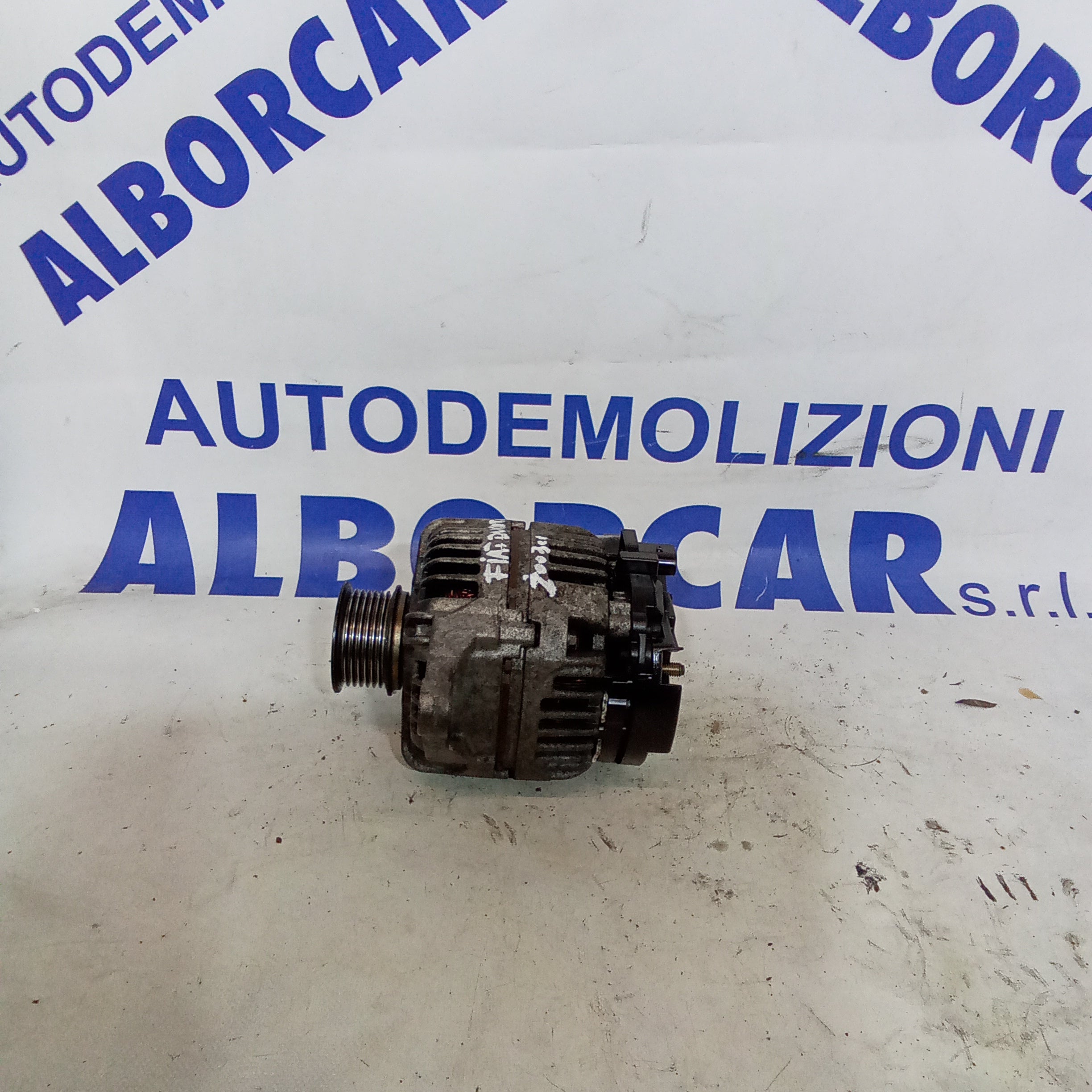 Alternatore fiat ducato 2.3 diesel anno 2008 codice 0124325053