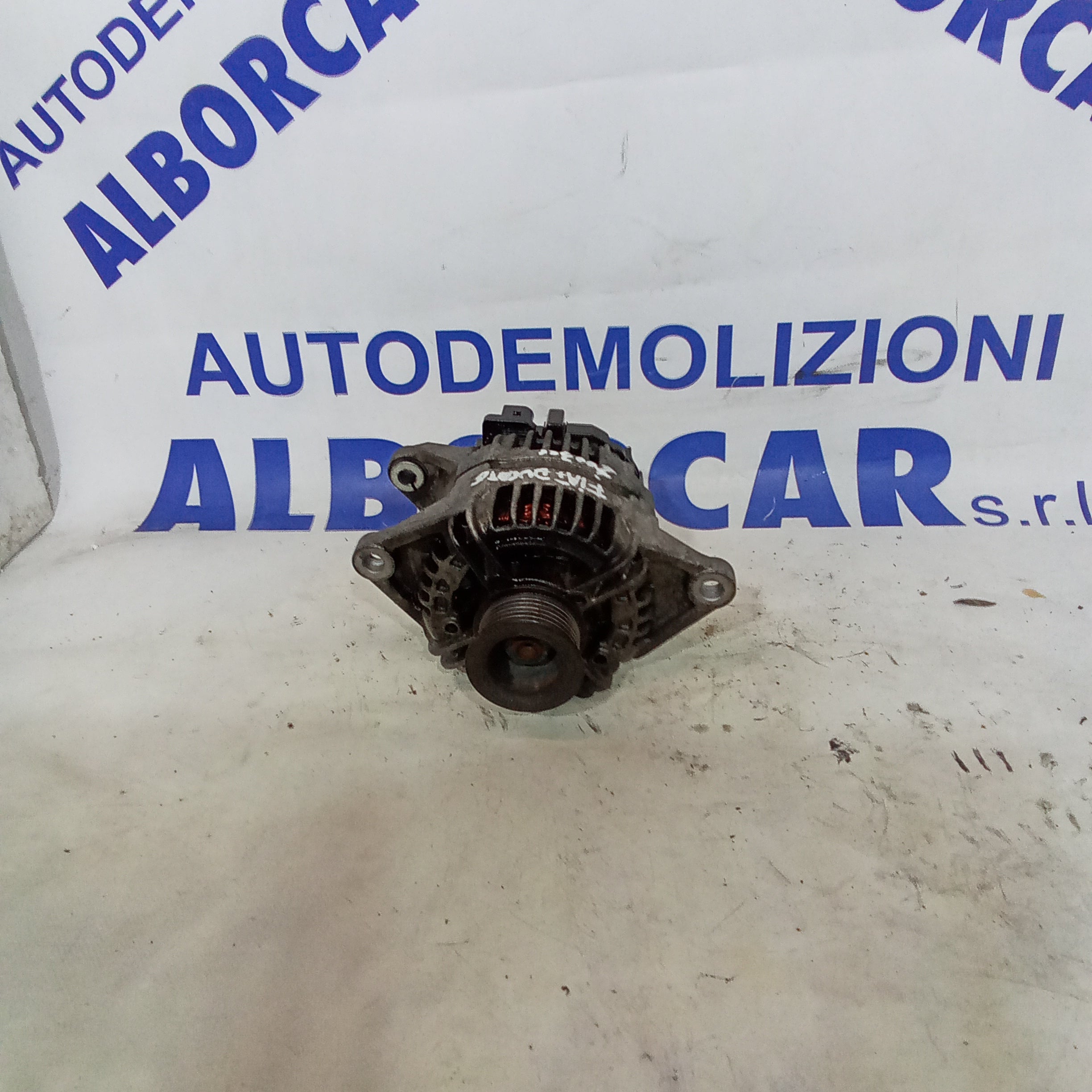 Alternatore fiat ducato 2.3 diesel anno 2008 codice 0124325053