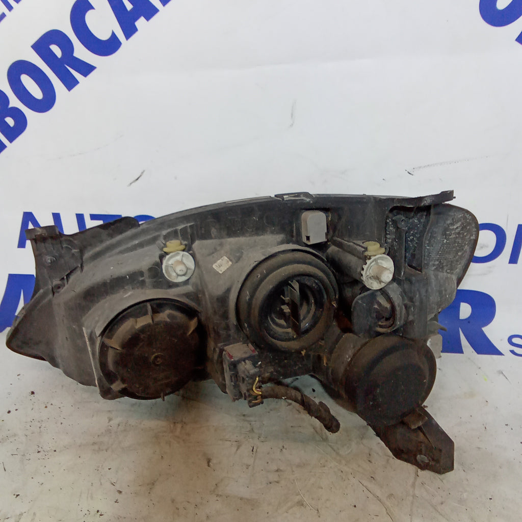 Faro fanale destro opel corsa anno 2001 codice 09114330 (originale valeo)