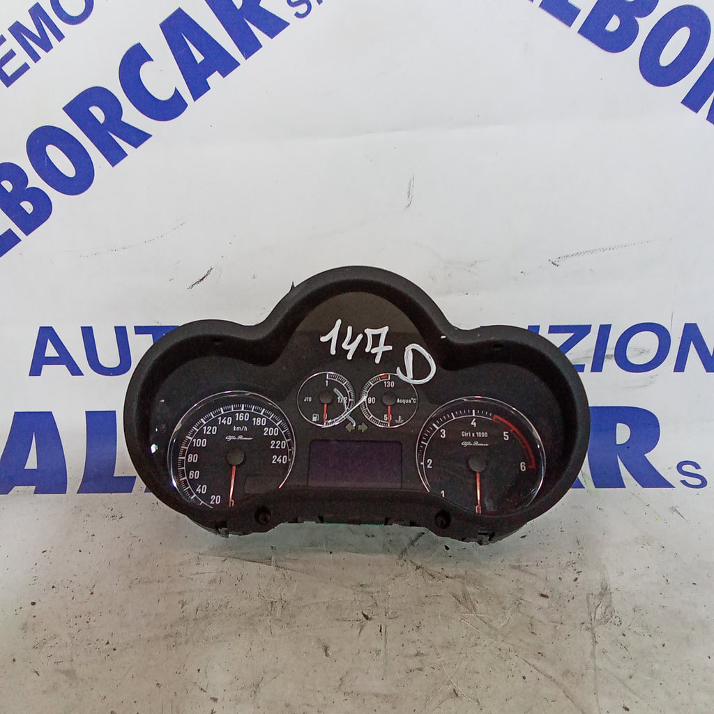 quadro strumenti contachilometri alfa 147jtdm anno 2006 codice 156063178
