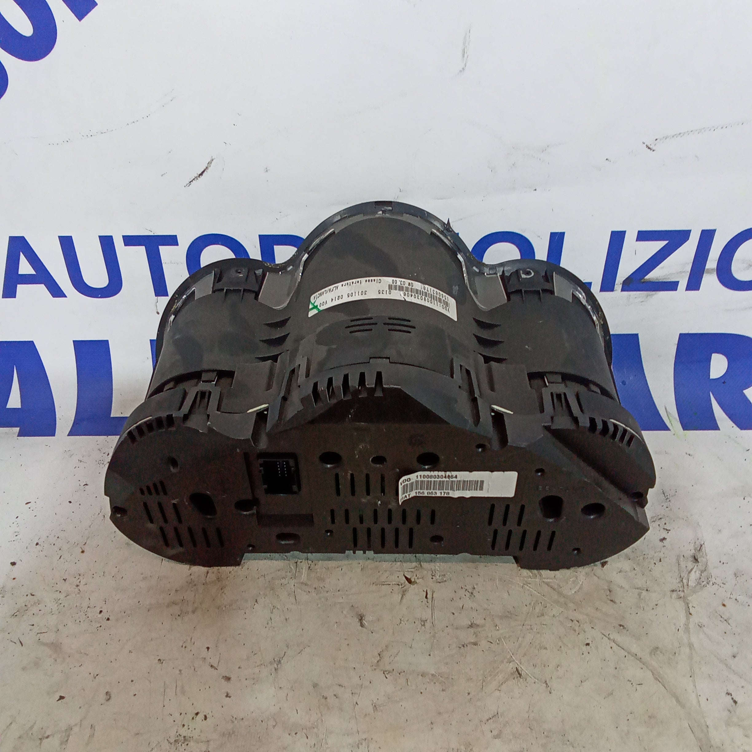 quadro strumenti contachilometri alfa 147jtdm anno 2006 codice 156063178
