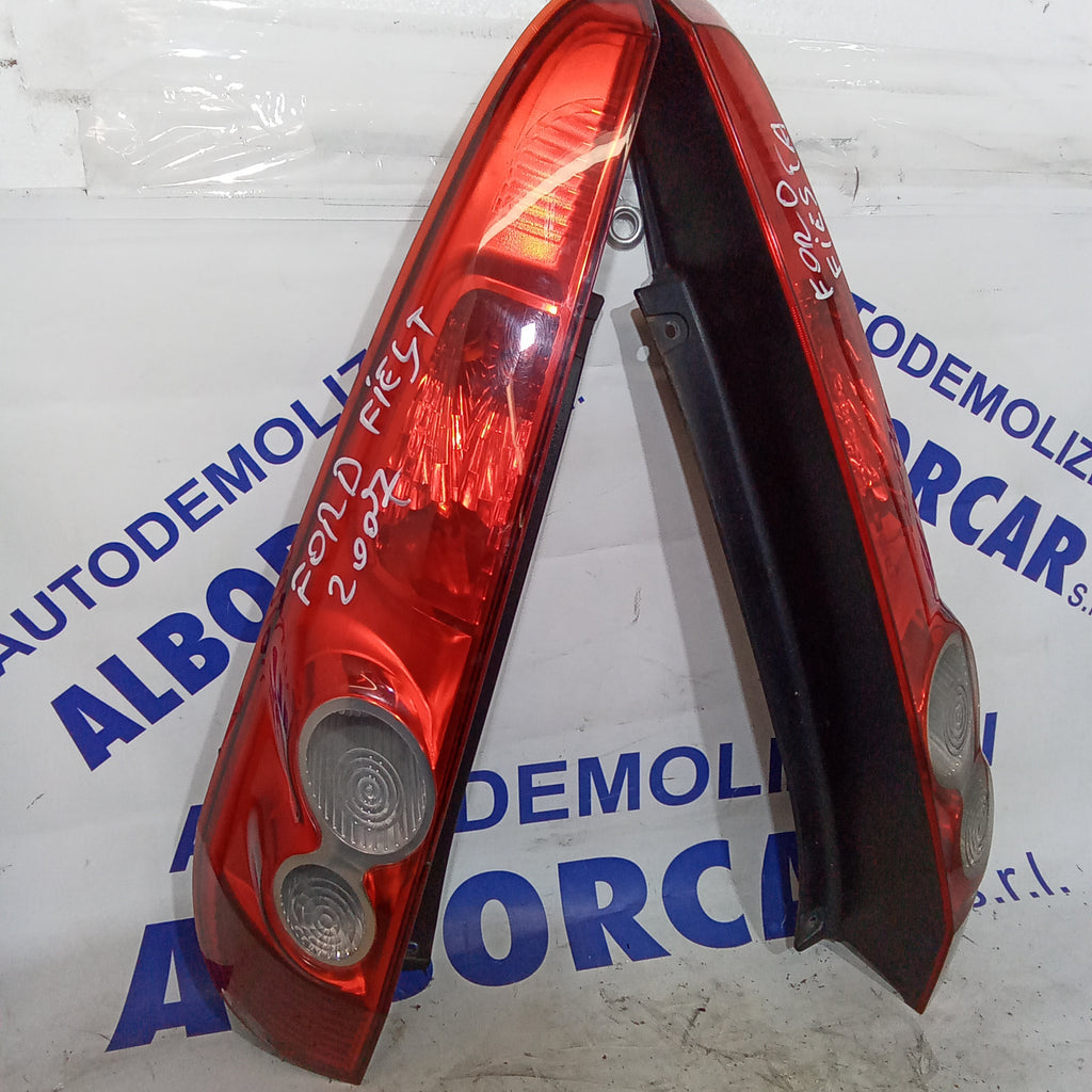 Faro fanale posteriore (coppia) ford fiesta anno 2007 codice 13405