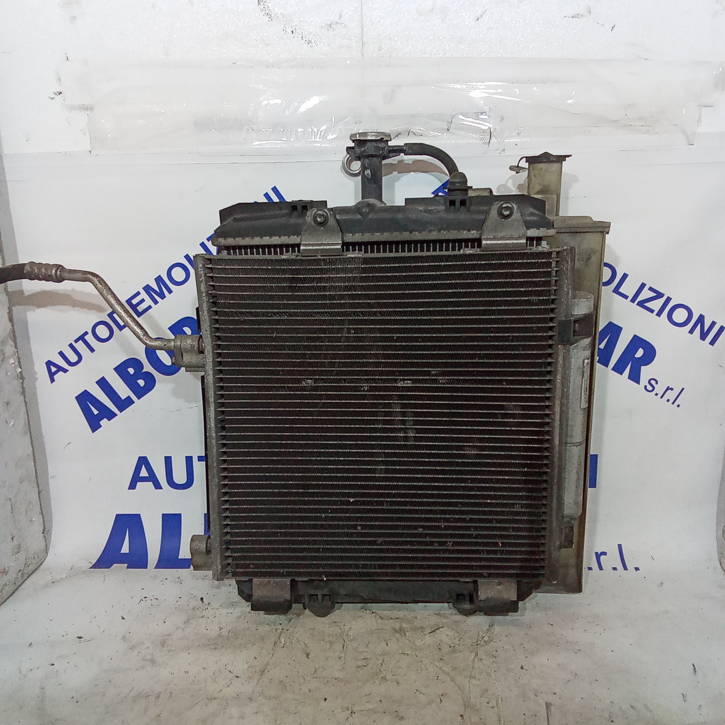 Radiatore raffreddamento acqua citroen C1 1.0 benzina codice 876966w