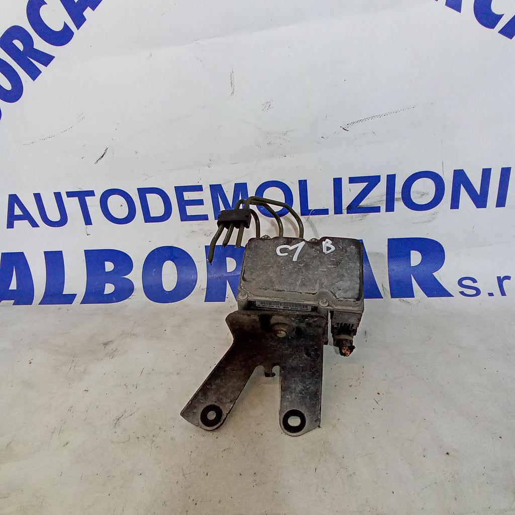 Pompa servofreno citroen C1 1.0 benzina codice 265800441