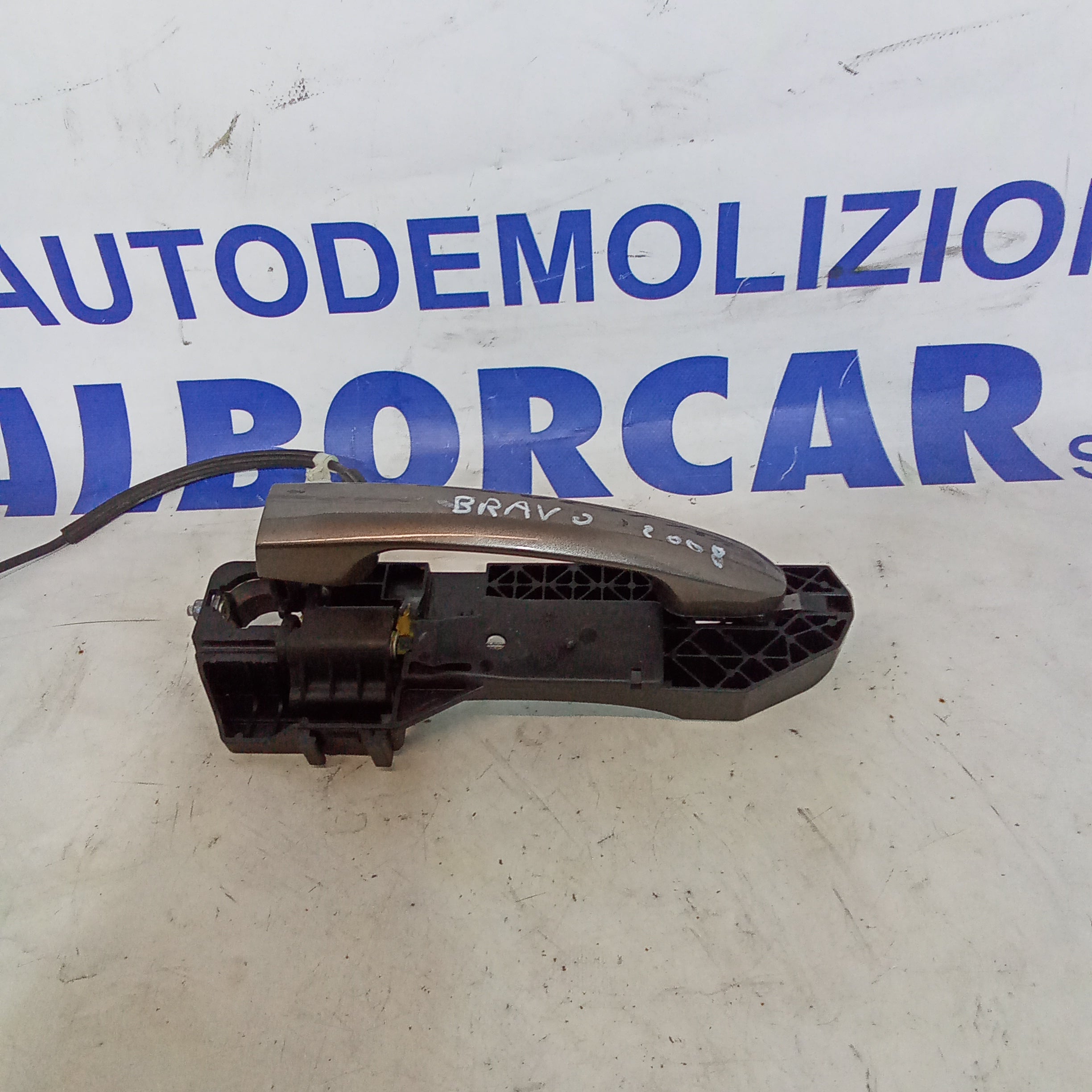 Maniglia porta anteriore sinistra fiat bravo anno 2008 codice 242567