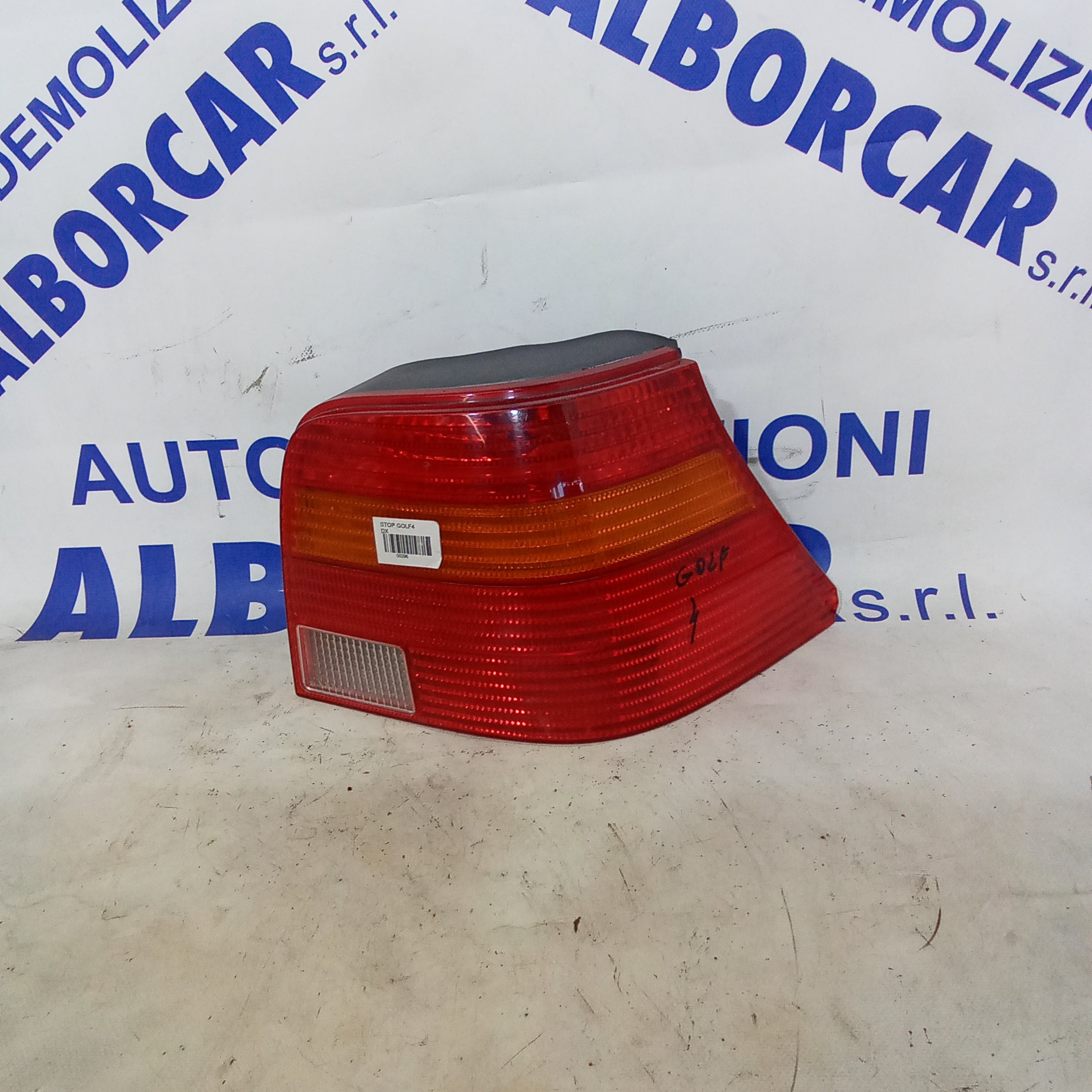 Right rear tail light Volkswagen Golf 4 series code 37740719