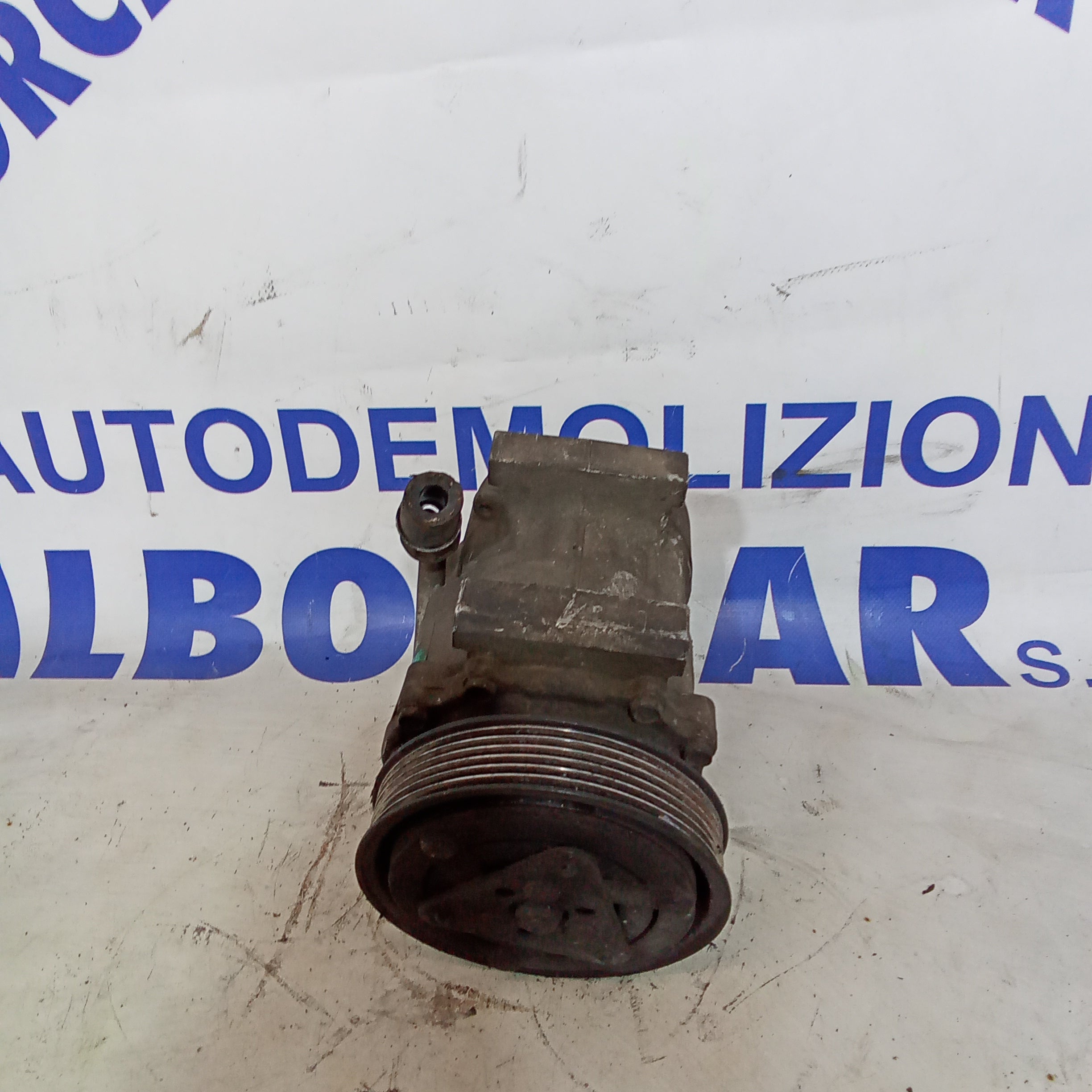 Compressore aria condizionata renault kangoo 1.9 diesel anno 2003 codice 7700111235