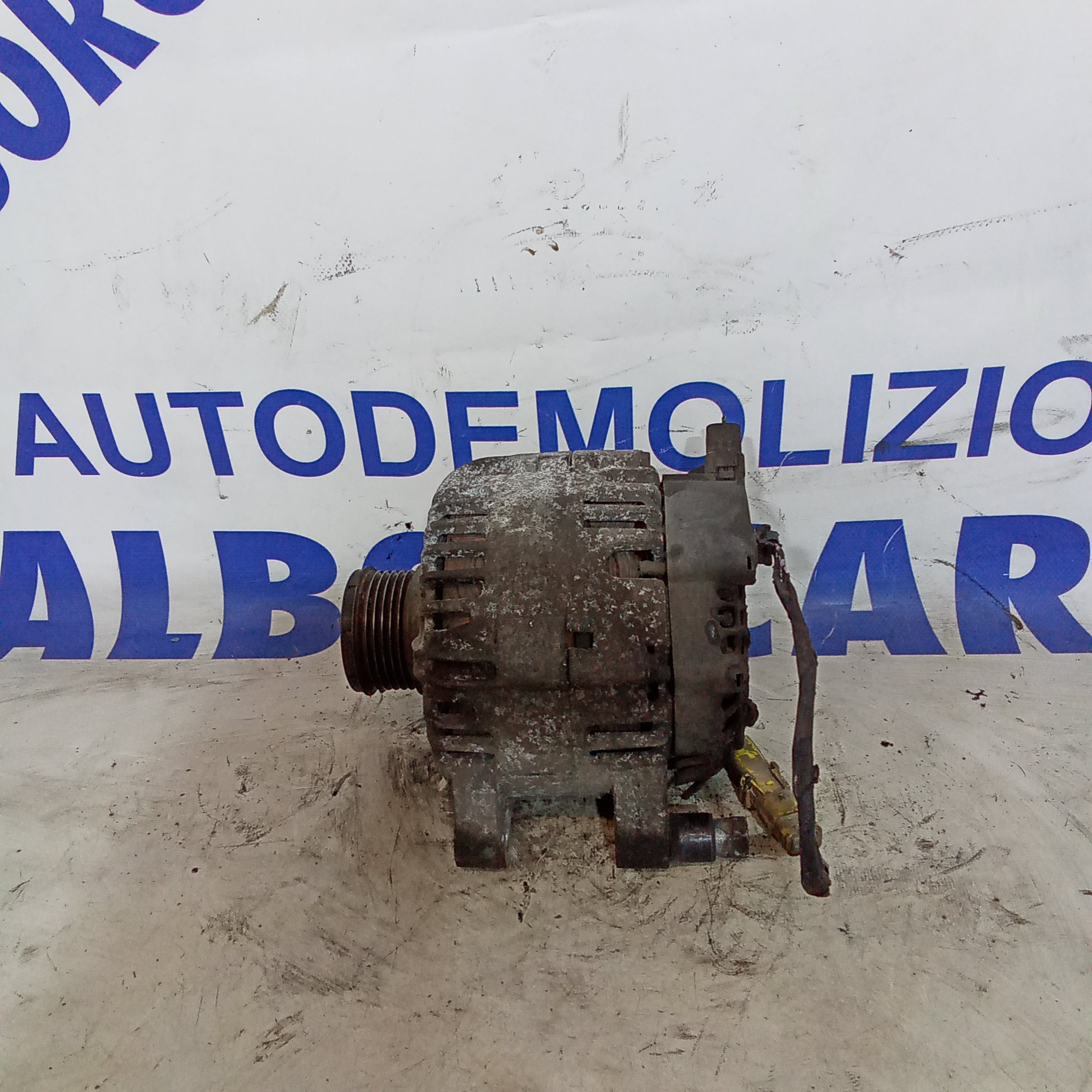 Alternatore citroen C2 1.4 hdi  anno 2004