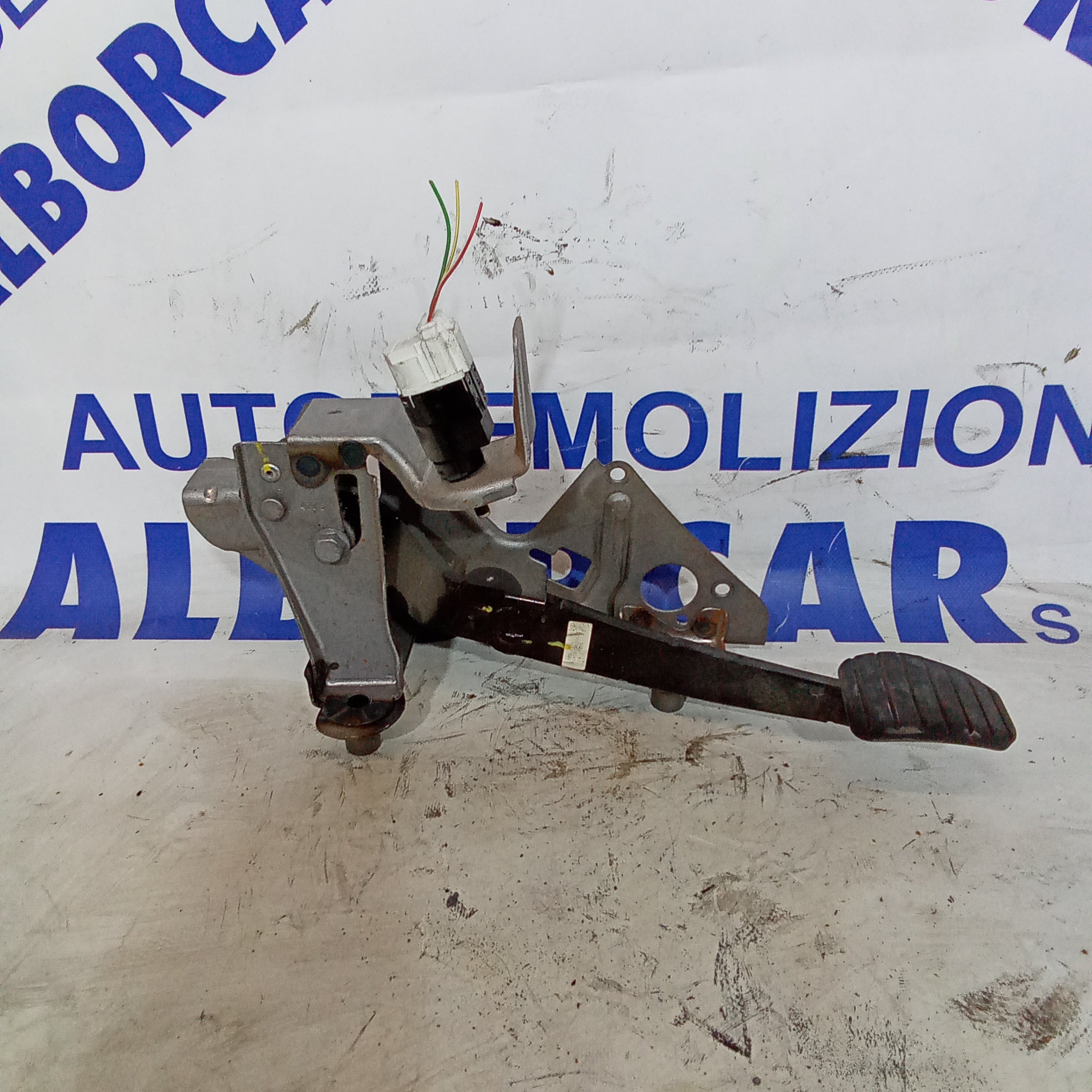 Pedale freno renault clio 1.5tdci
