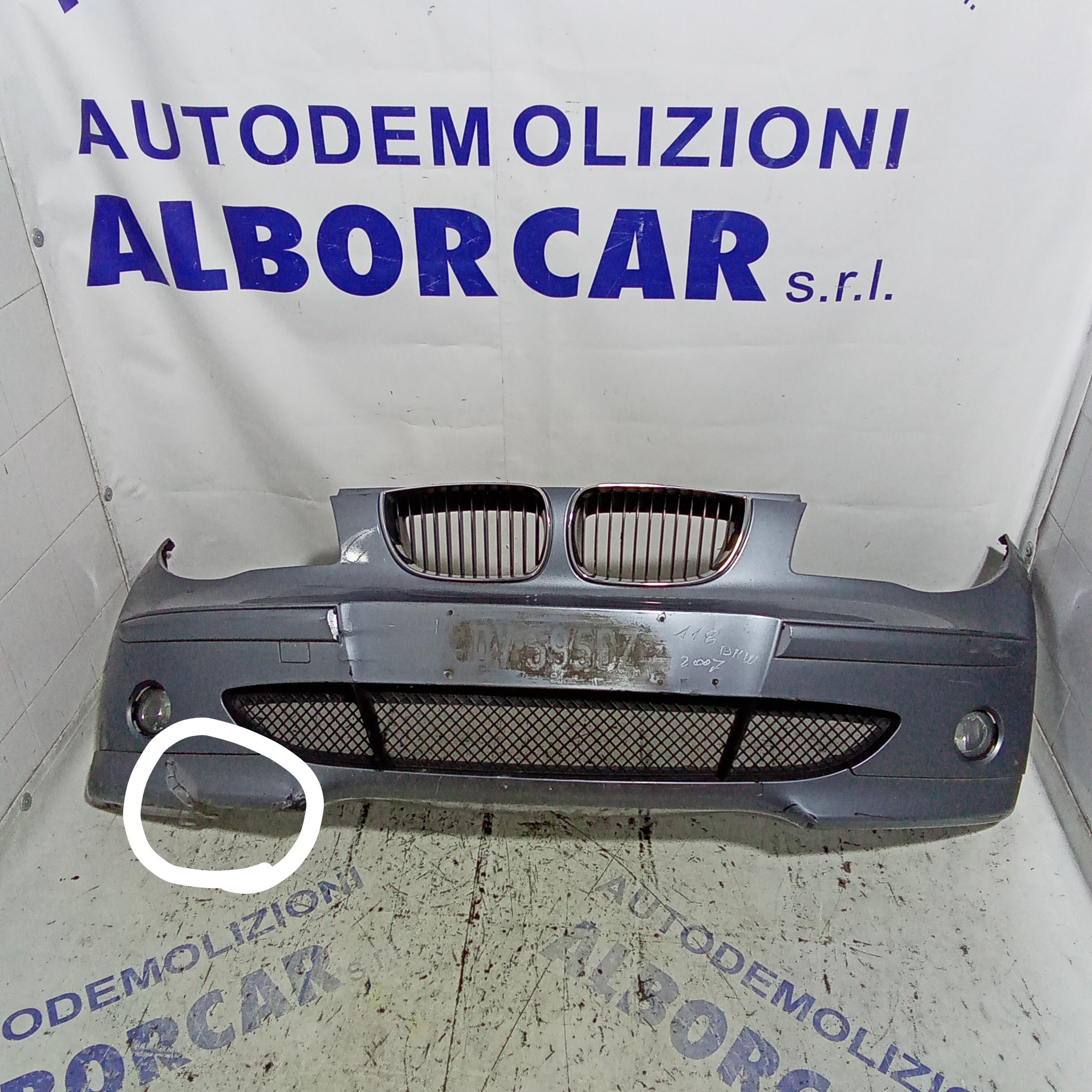 Paraurti bmw 118d completo anno 2007 (guardare