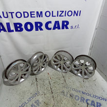 Carica l&#39;immagine nel visualizzatore di Gallery, 4 Cerchi in lega smart fortwo 15 pollici codice 0015425V001
