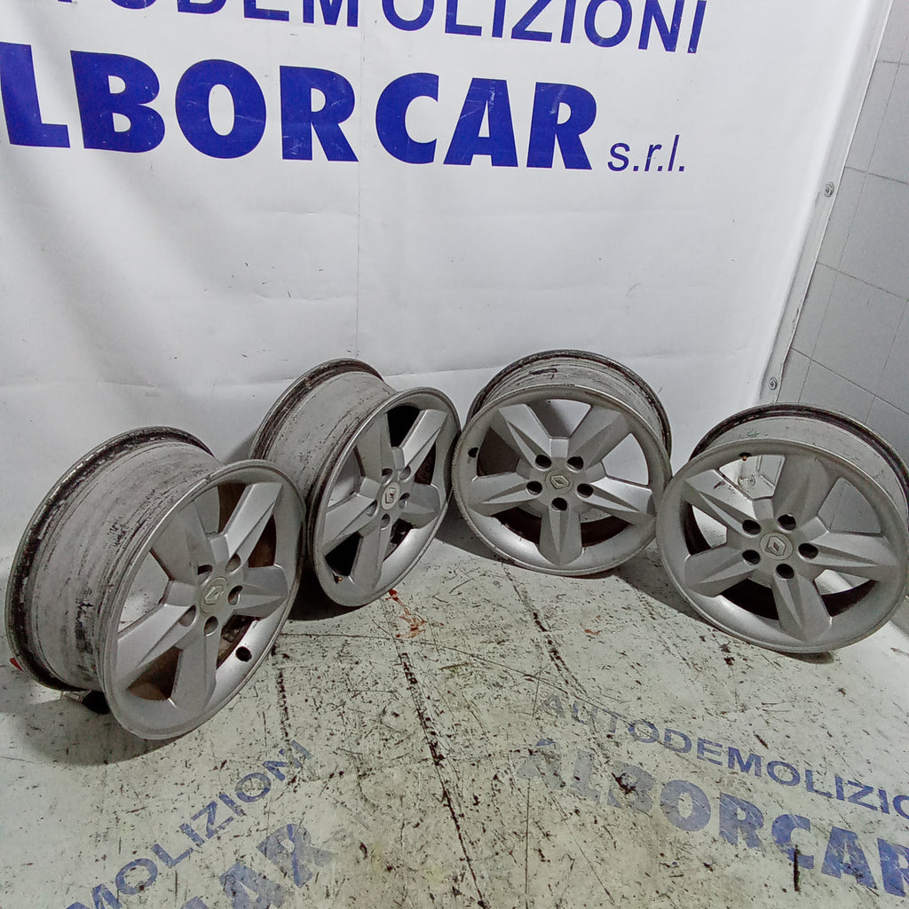 4cerchi in lega renault megane misura 16 pollici codice 61/2JX16CH5-36
