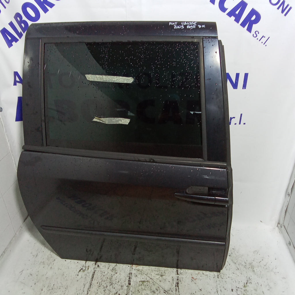 Portón trasero derecho Fiat Ulysse 2.2 año 2005
