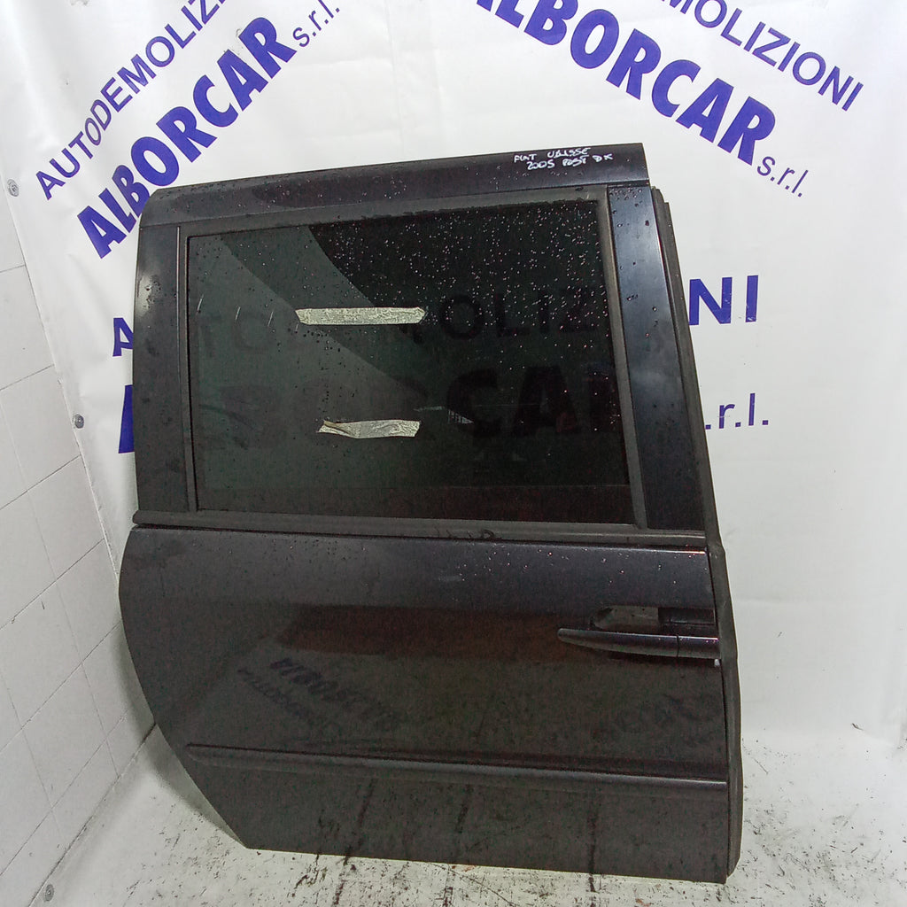 Portón trasero derecho Fiat Ulysse 2.2 año 2005