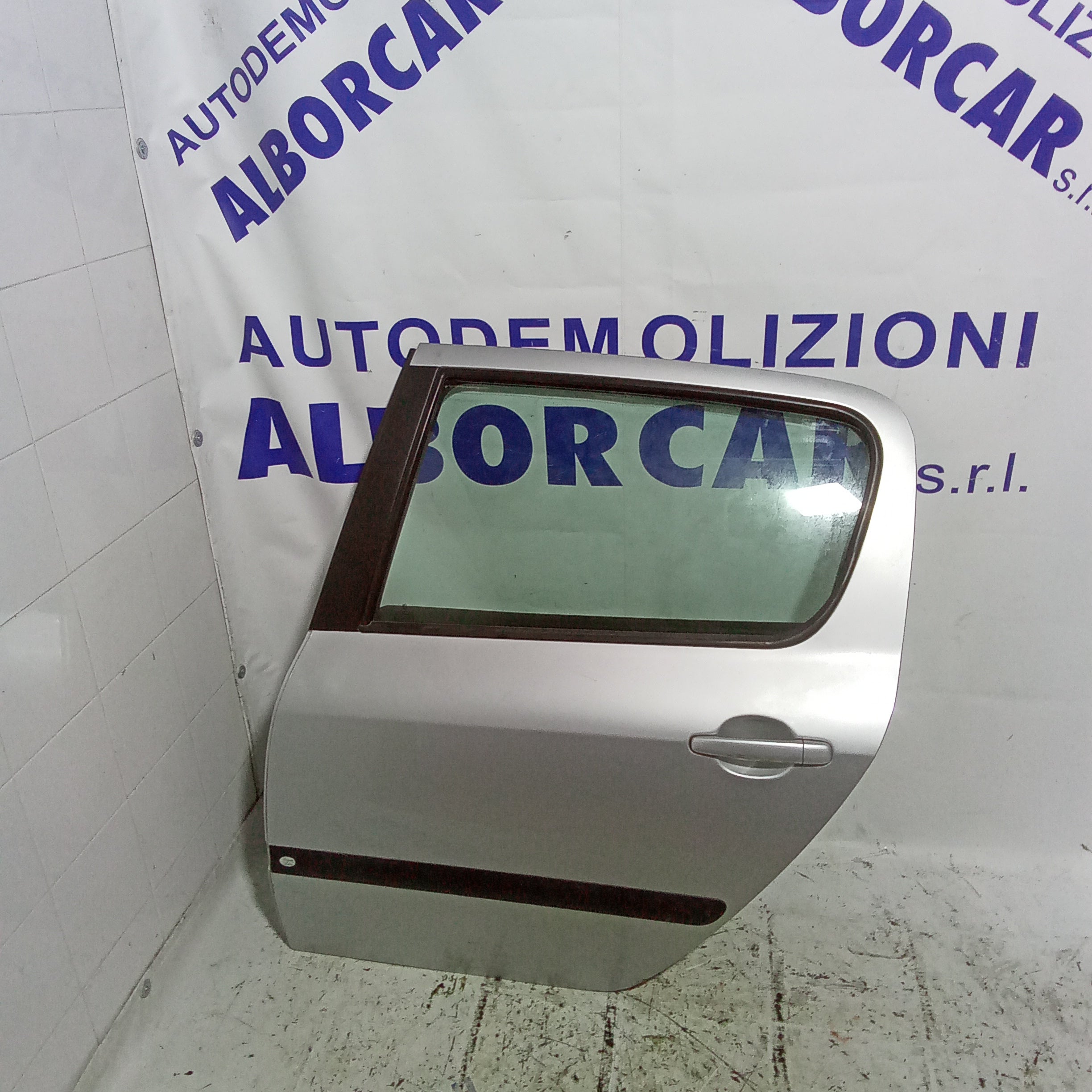 Complete left rear door peugeot 307 year 2007