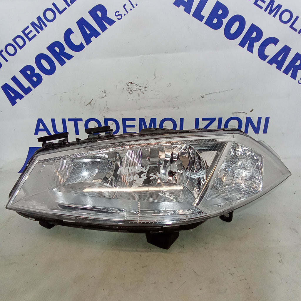 left front headlamp Renault Megane year 2005