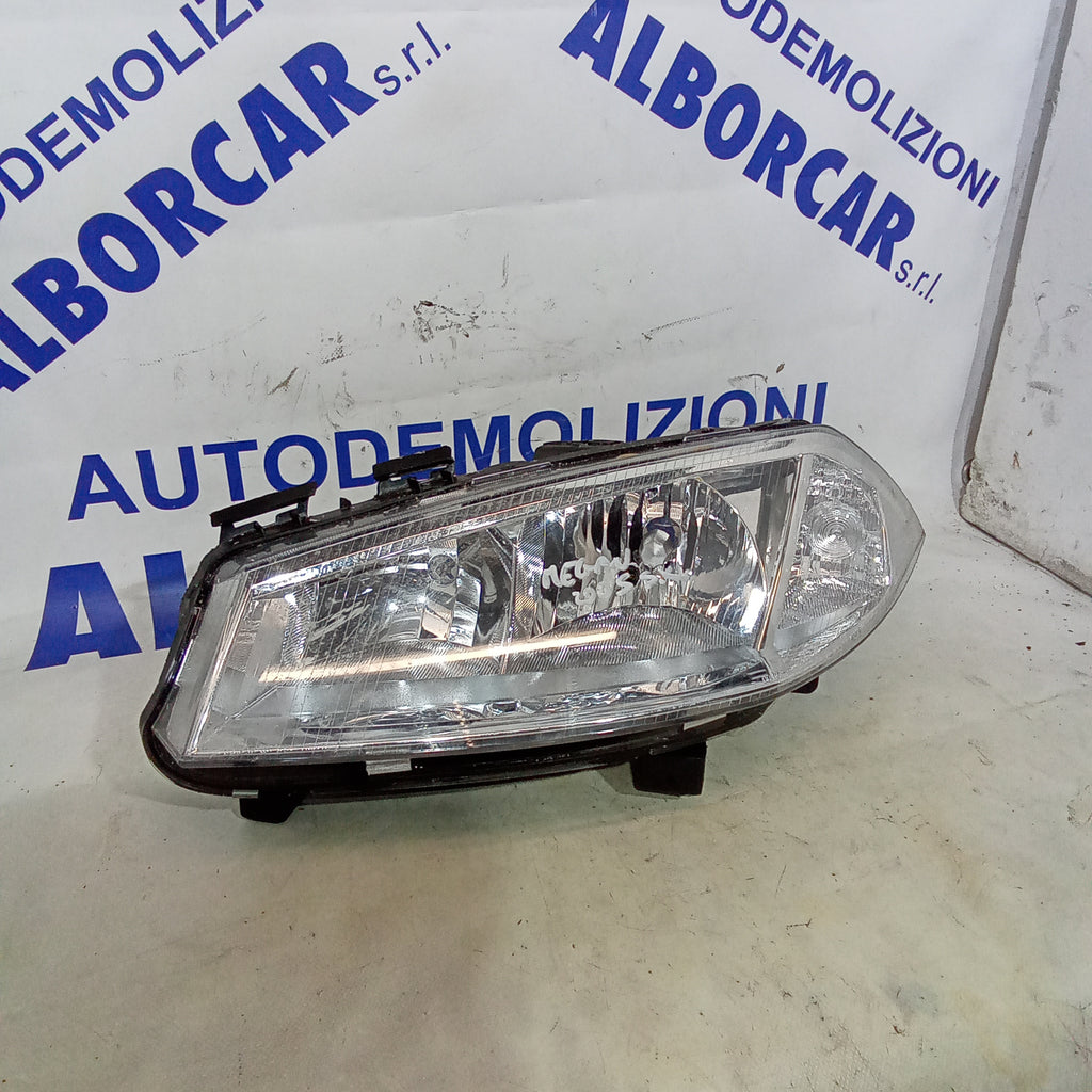 left front headlamp Renault Megane year 2005