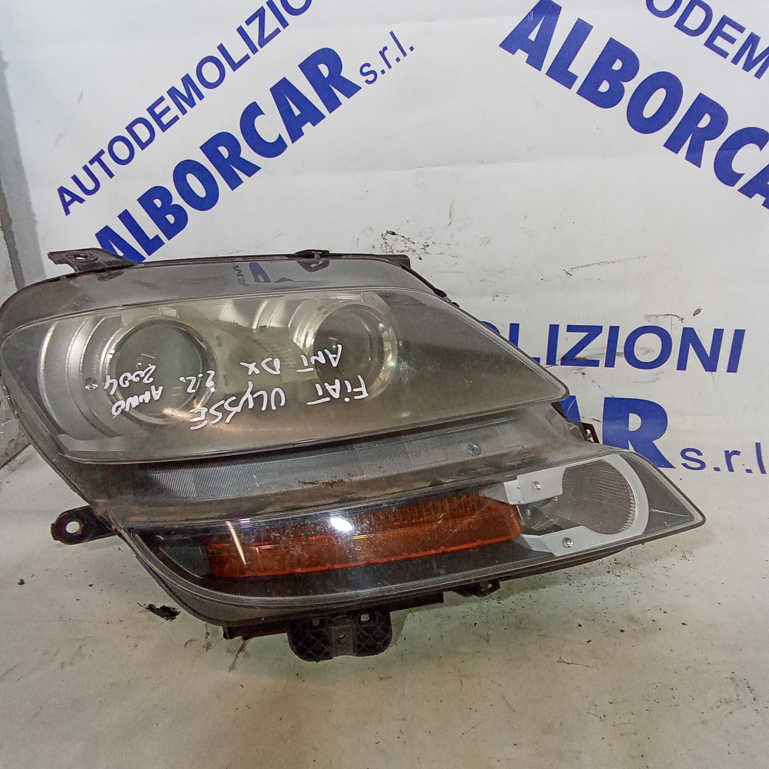 right front headlamp Fiat Ulysse 2.2 diesel year 2004 part number 1494323080