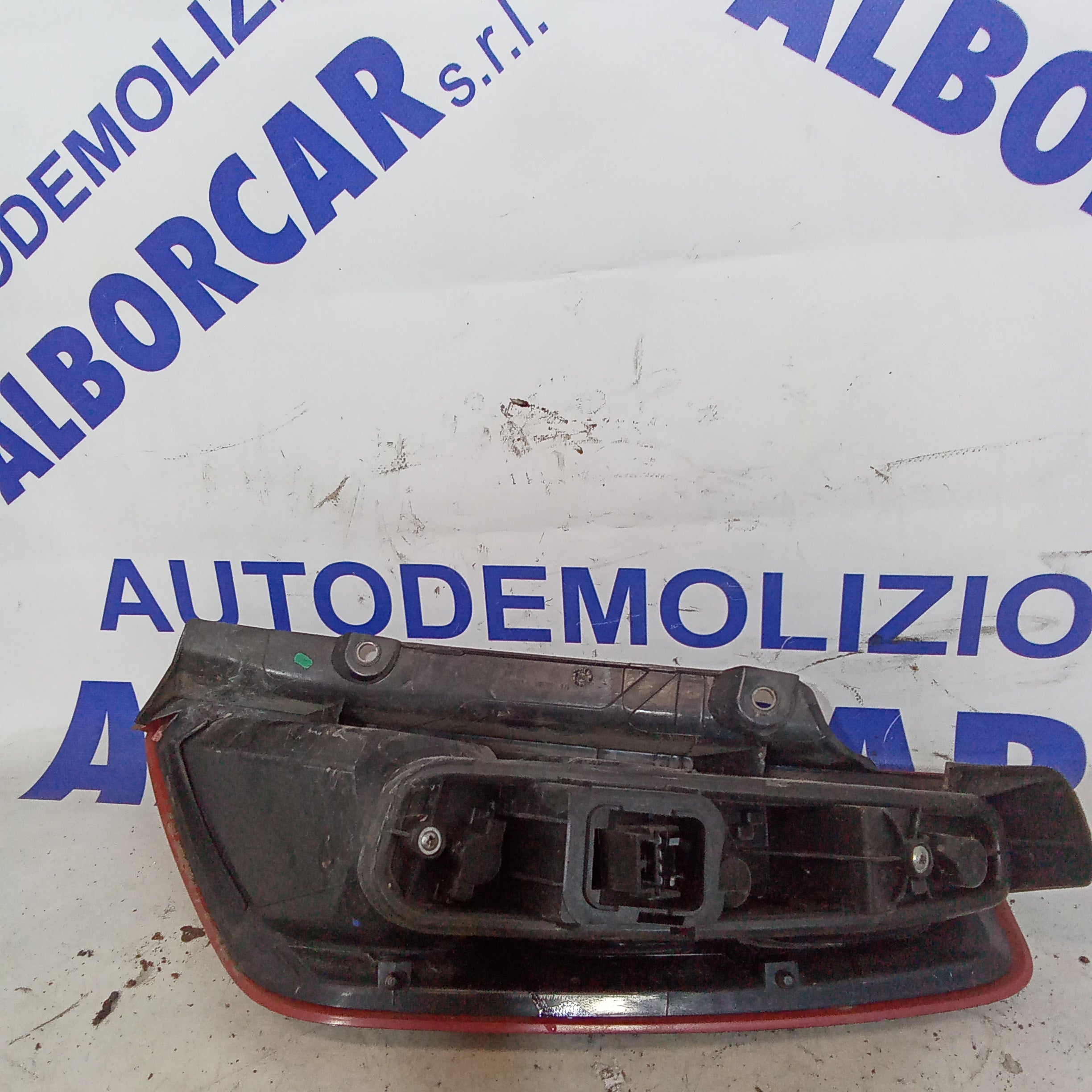 Piloto trasero izquierdo Fiat Grande Punto año 2007 código 27460102