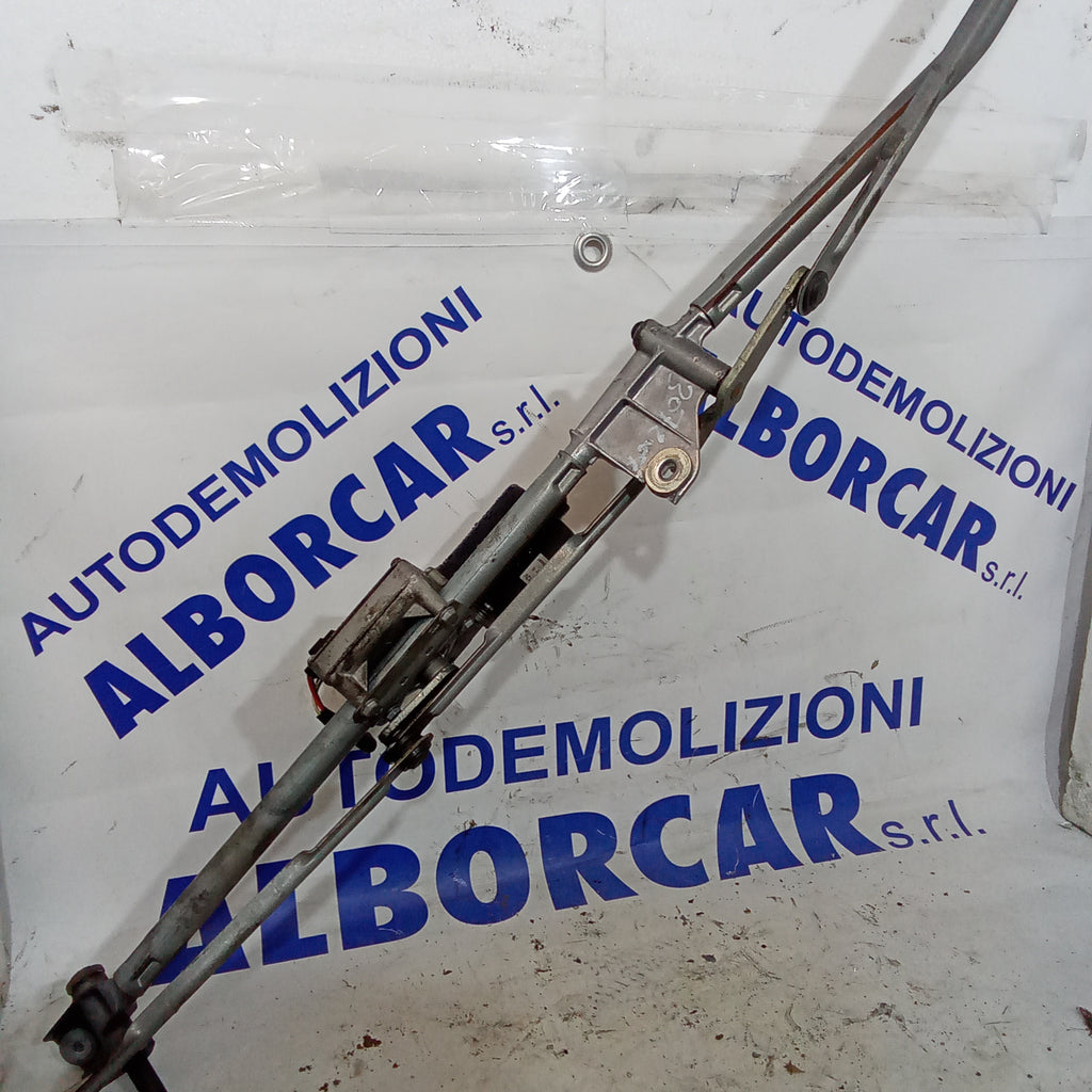 Peugeot 307 2.0d wiper motor year 2007 code 404.638