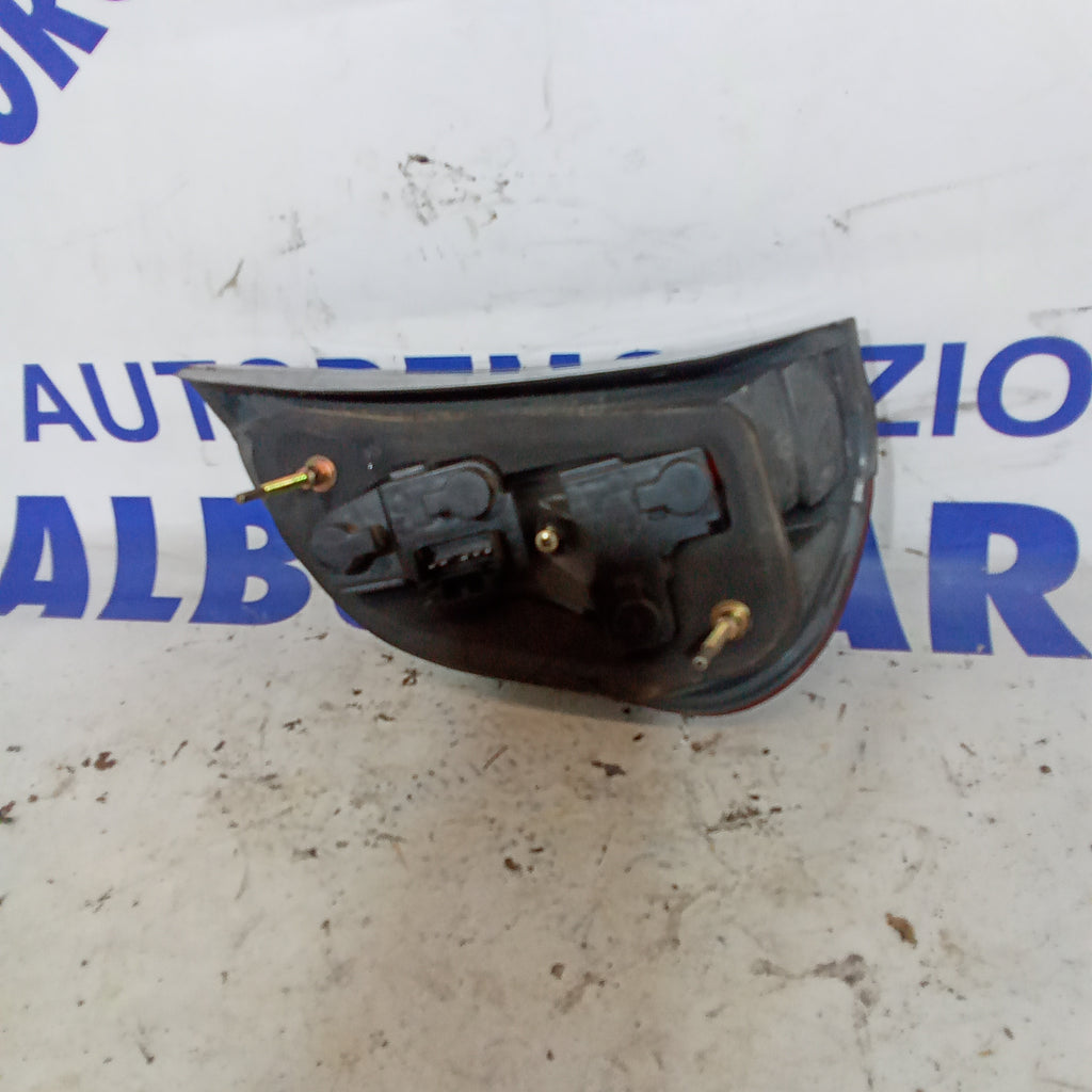 Fanale stop posteriore sinistro lancia libra 1.9jtd anno 2004
