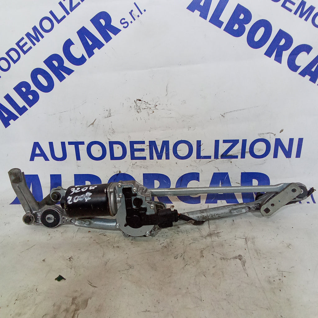 Front wiper motor BMW 320d year 2007