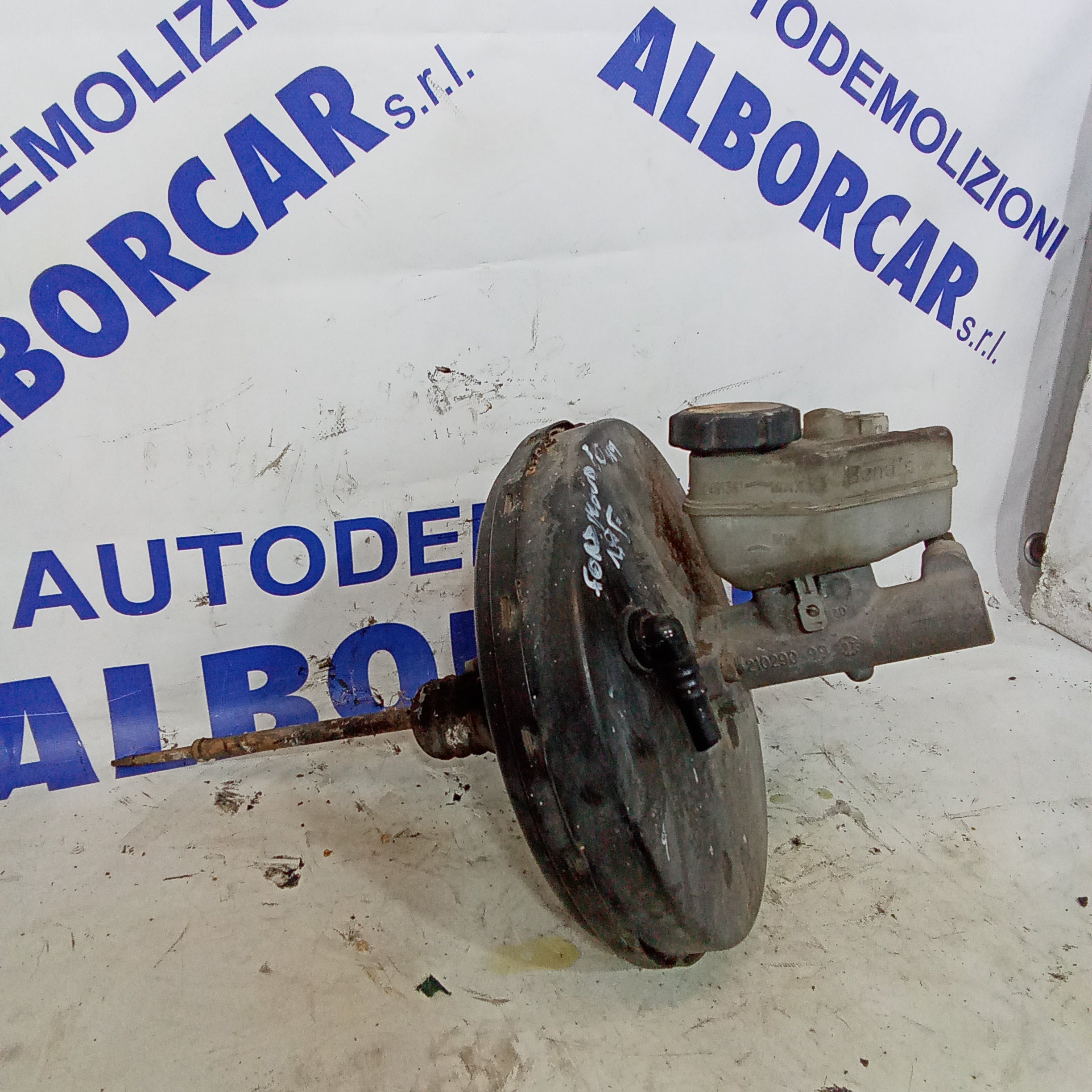 Brake booster pump Ford Mondeo 1.8 petrol year 1999