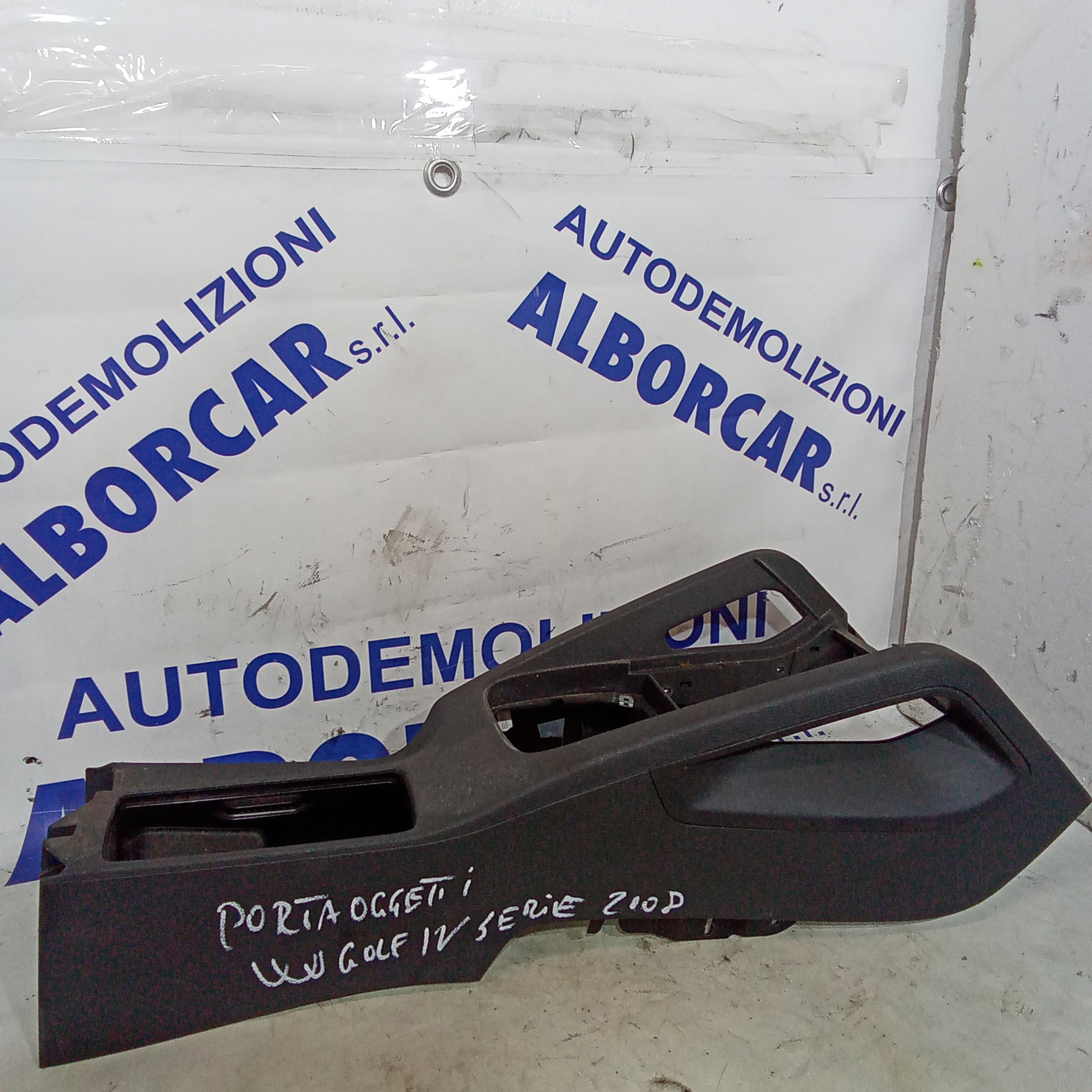 Volkswagen Golf 4 Series center tunnel year 2008 part number 1K0862531A