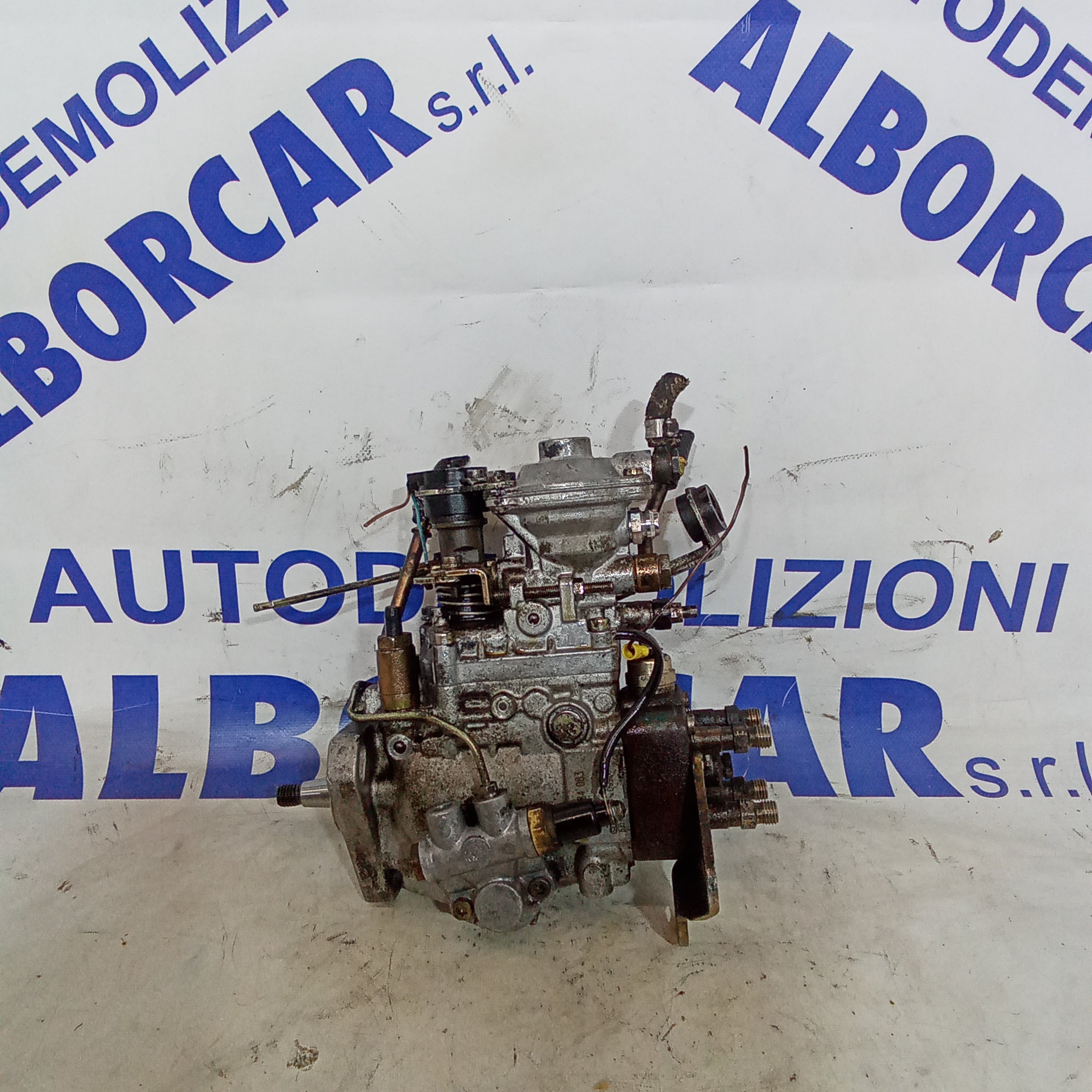Fuel injection pump Fiat Punto 1.7 TD year 1999 code 0460484083