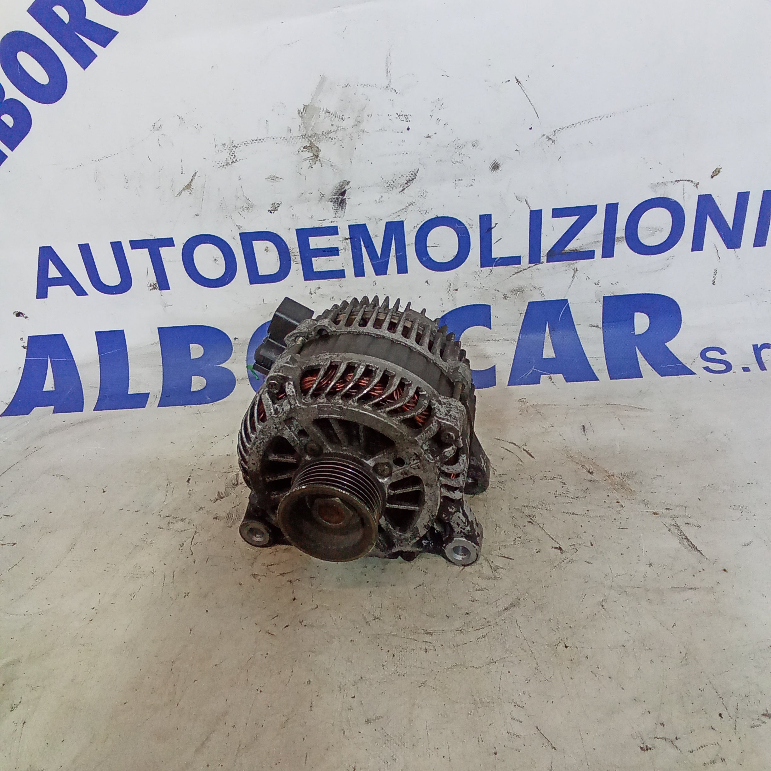 Citroen Berlingo 1.9 alternator year 2002/2009 part number 9639362380