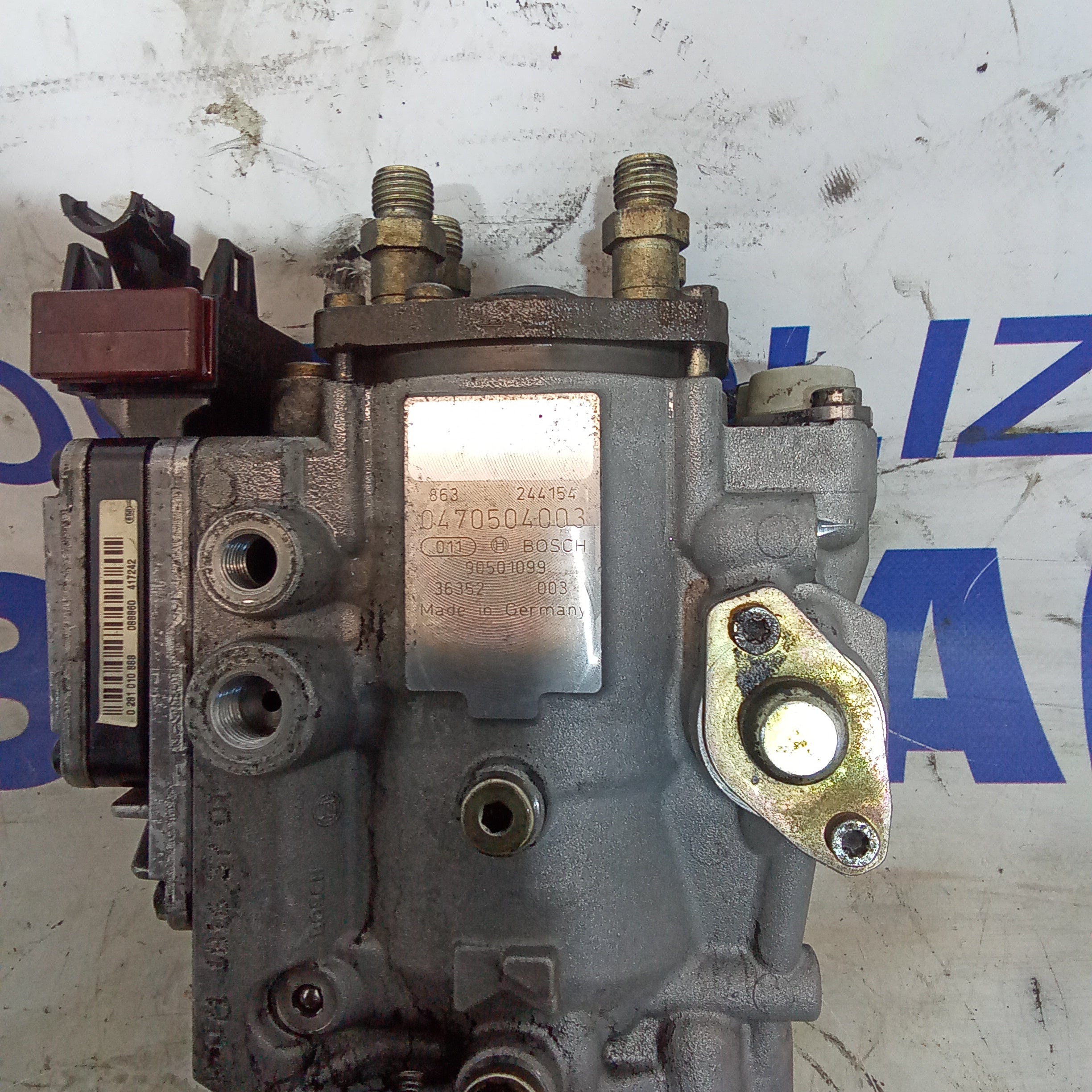 Bosch diesel injection pump Opel Astra 1.7 diesel code 0470504003