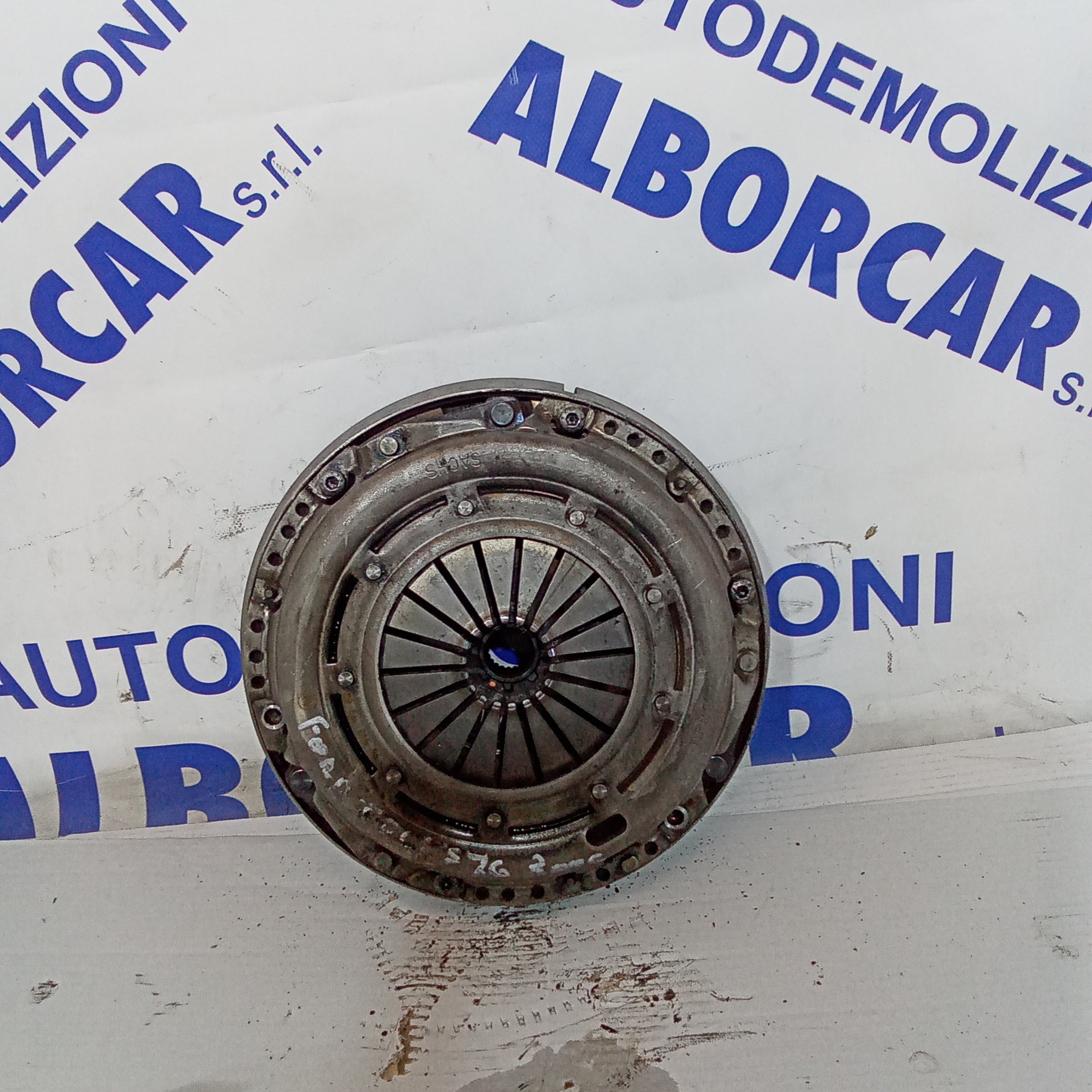 Clutch flywheel Ford Focus 1.6 diesel year 2006