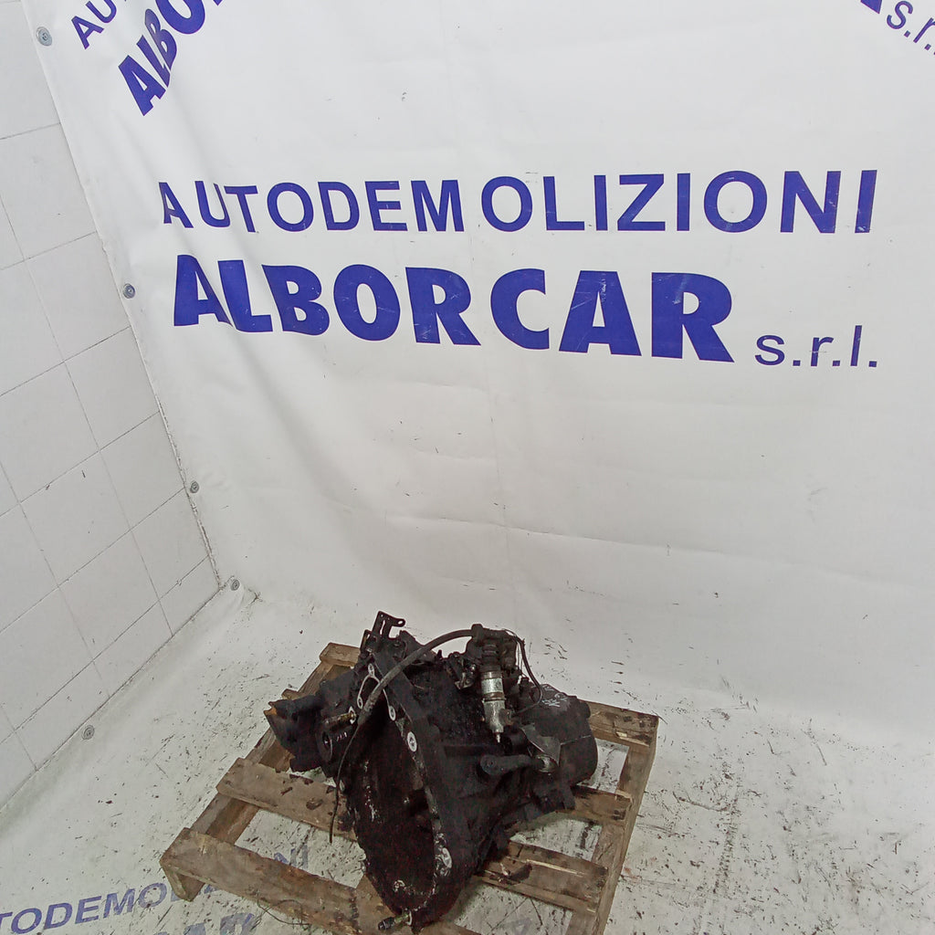 Caja de cambios Alfa 147 1.9jtdm 16v año 2006