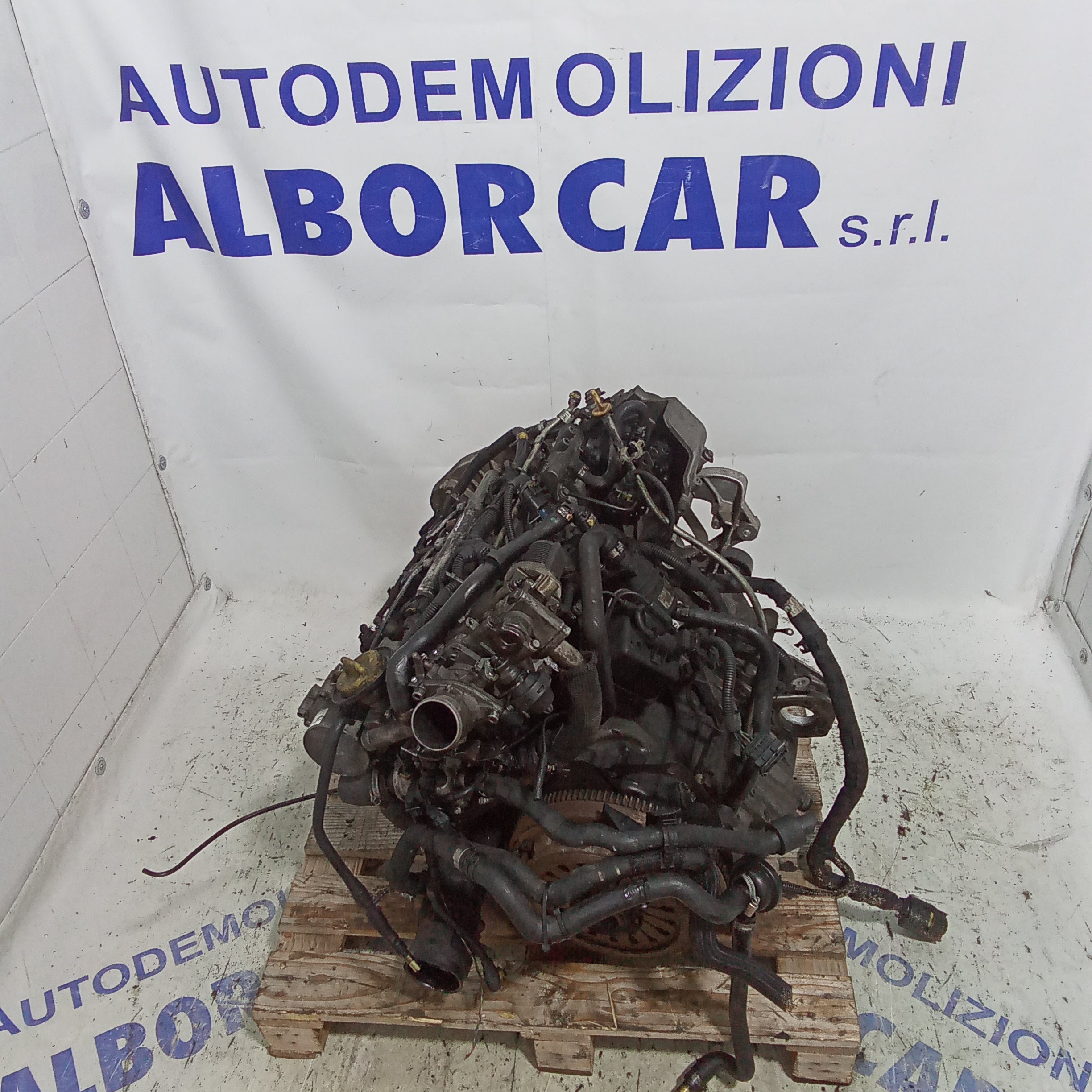 Motore alfa 147 1.9 jtdm 16v 120 cv  codice 937A3000