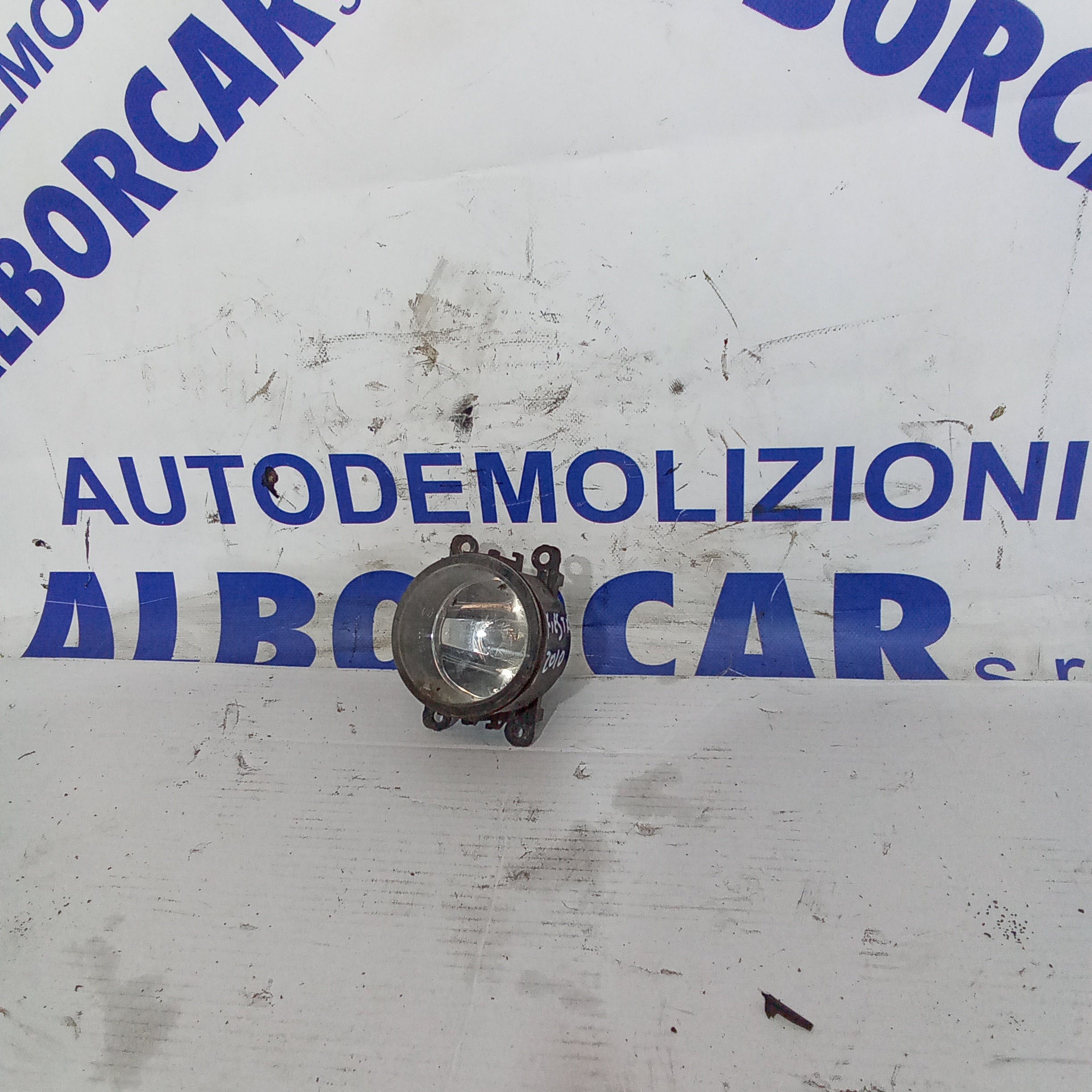 Faro fendinebbia destro ford fiesta 1.4tdi anno 2010