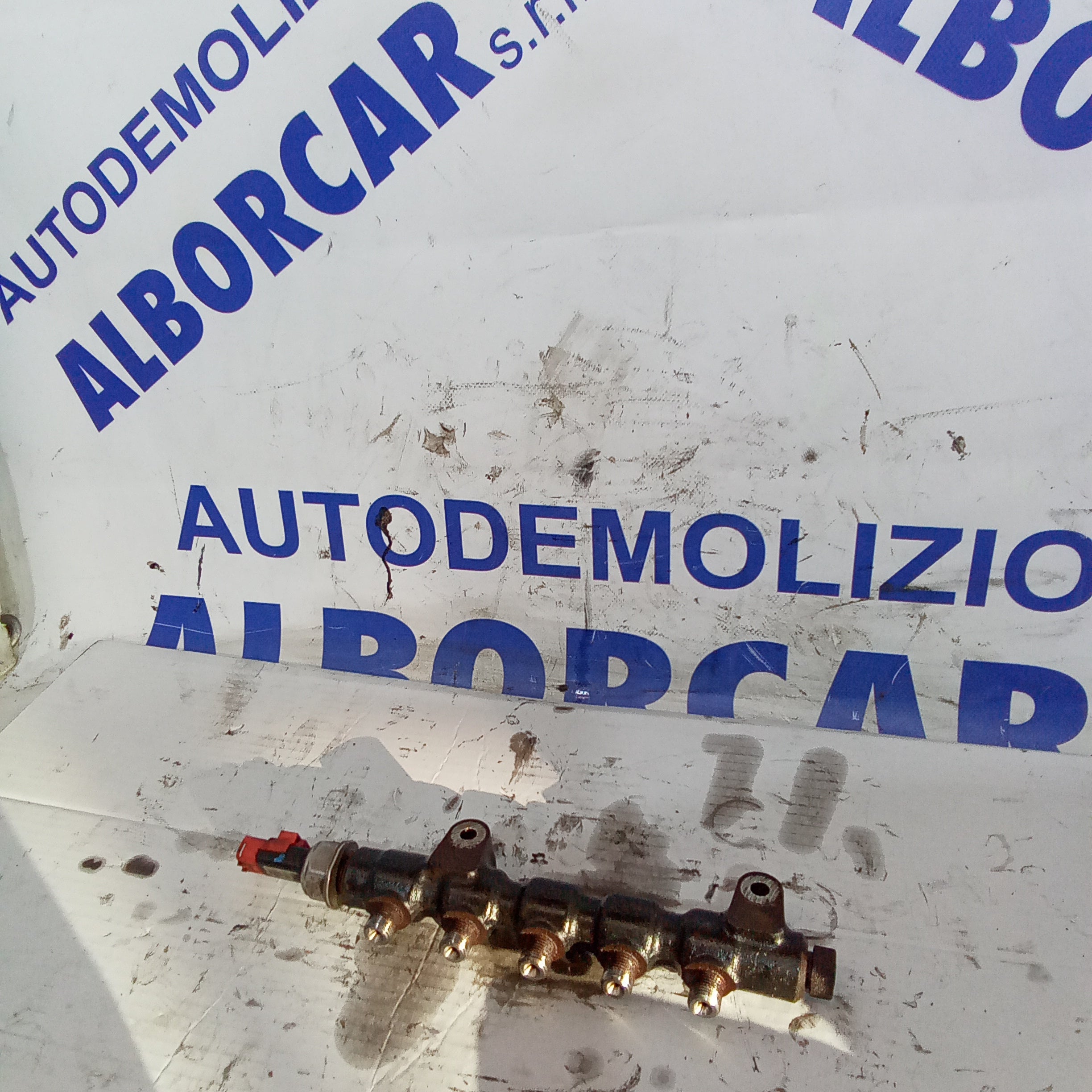 fuel rail Ford Focus 1.6cdti