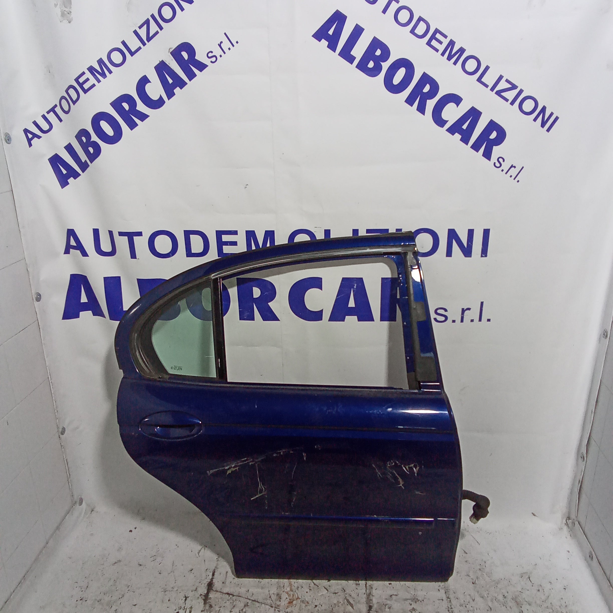 Right rear door Jaguar X-Type year 2003