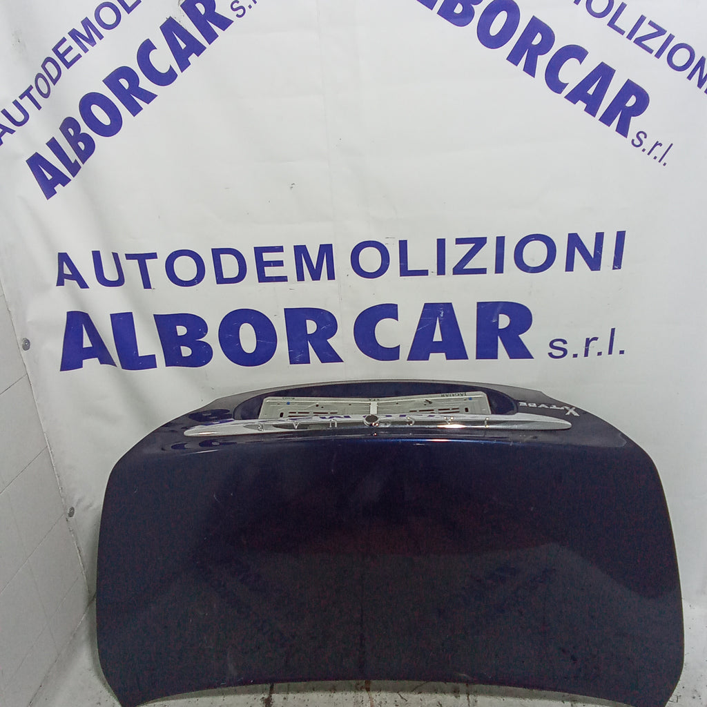 Jaguar X-Type 2003 rear trunk lid