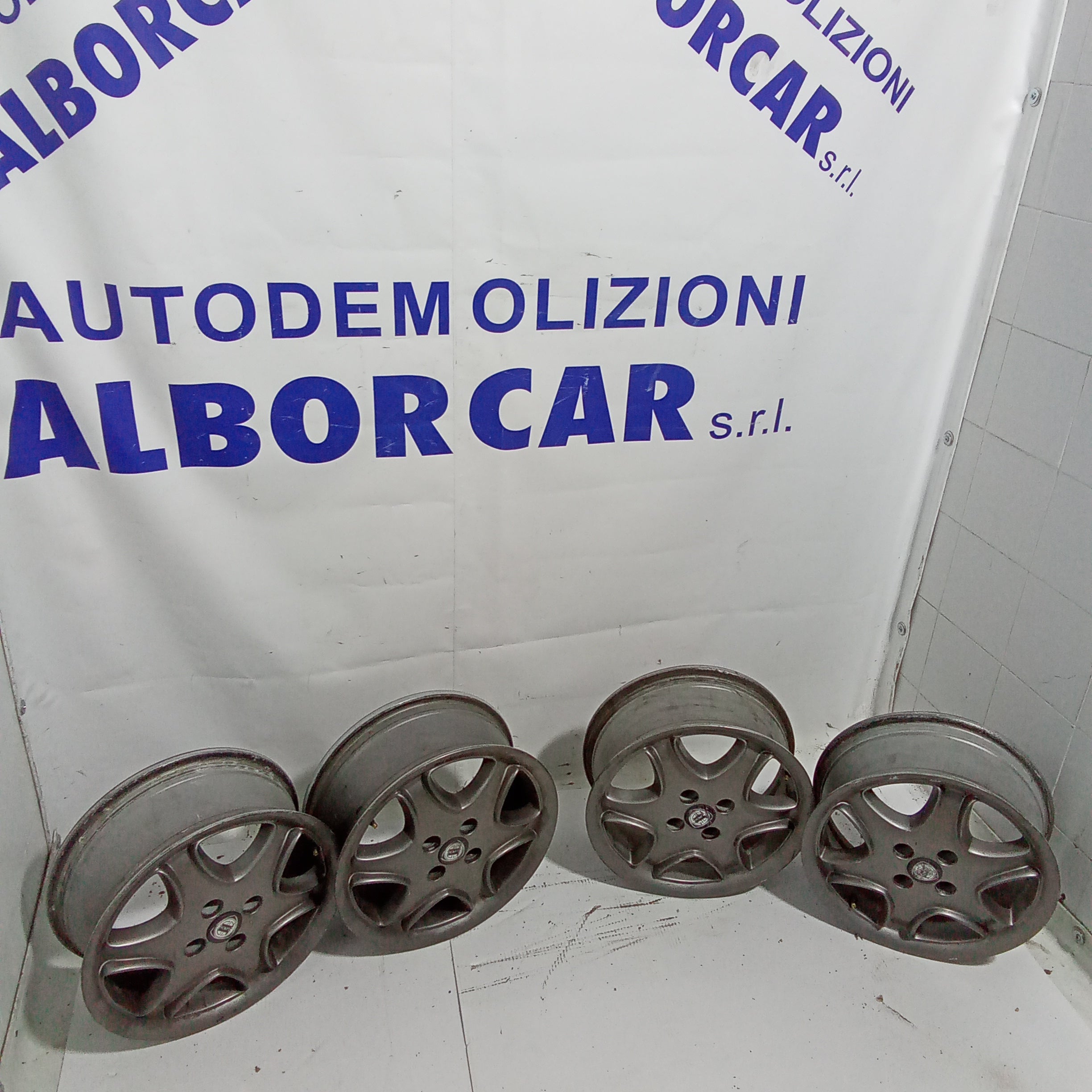 4 cerchi in lega lancia y 1.2  misura 15 pollici