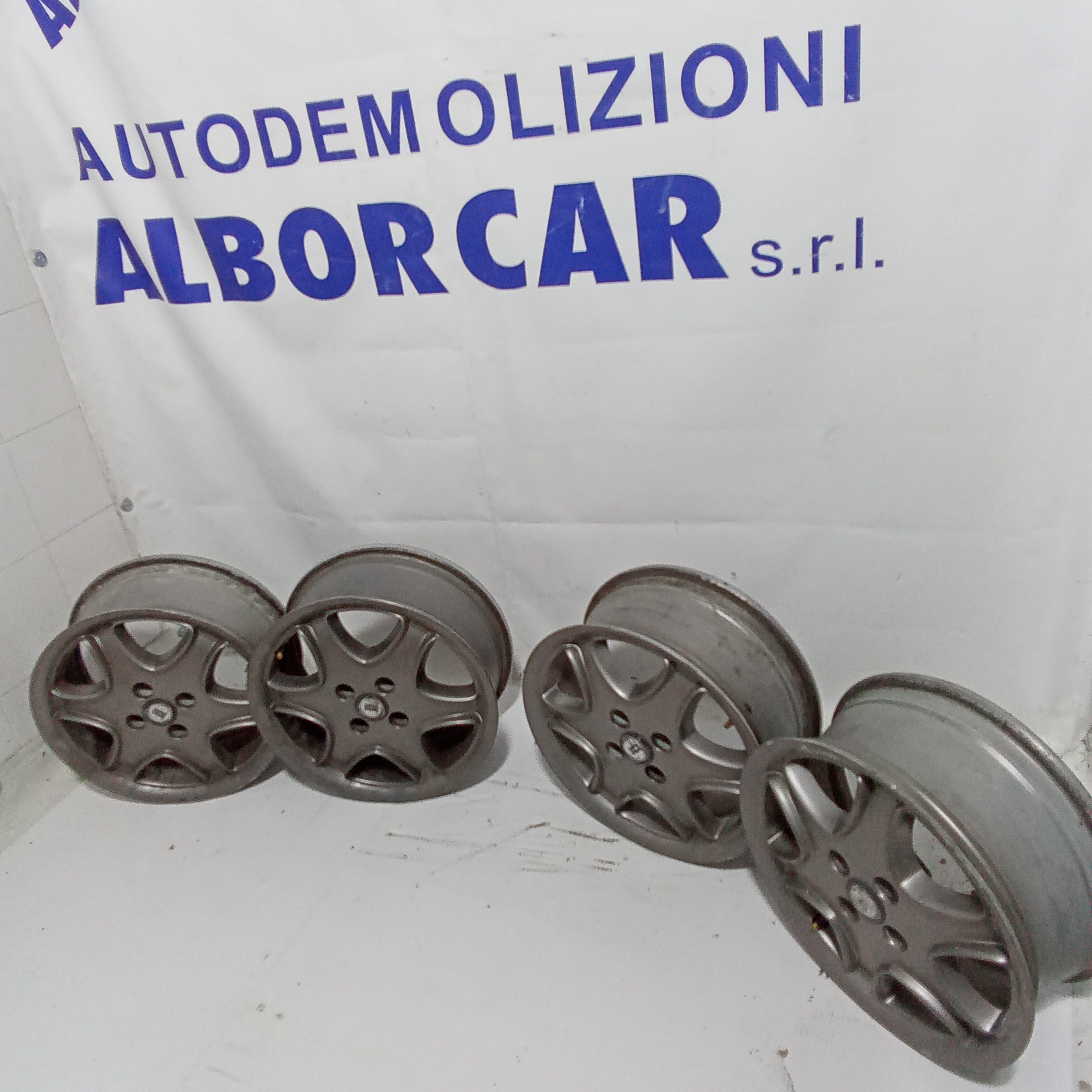 4 cerchi in lega lancia y 1.2  misura 15 pollici