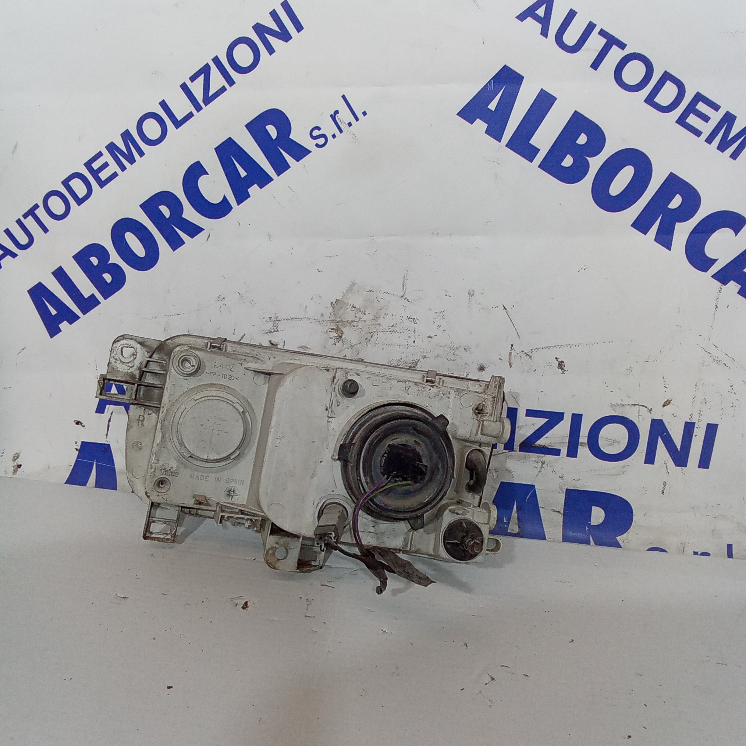 Left front headlight Nissan Vanette year 2000