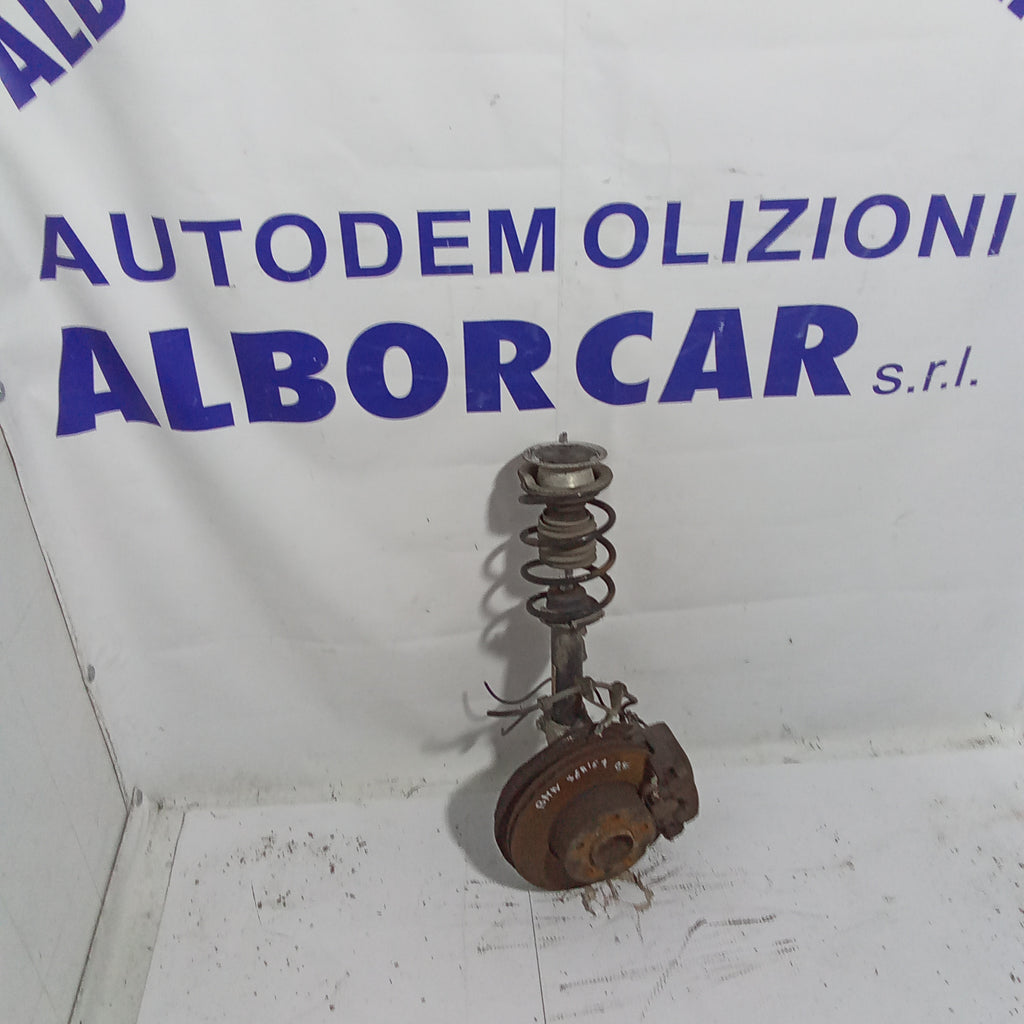Complete left front knuckle BMW 1 Series 320d year 2007