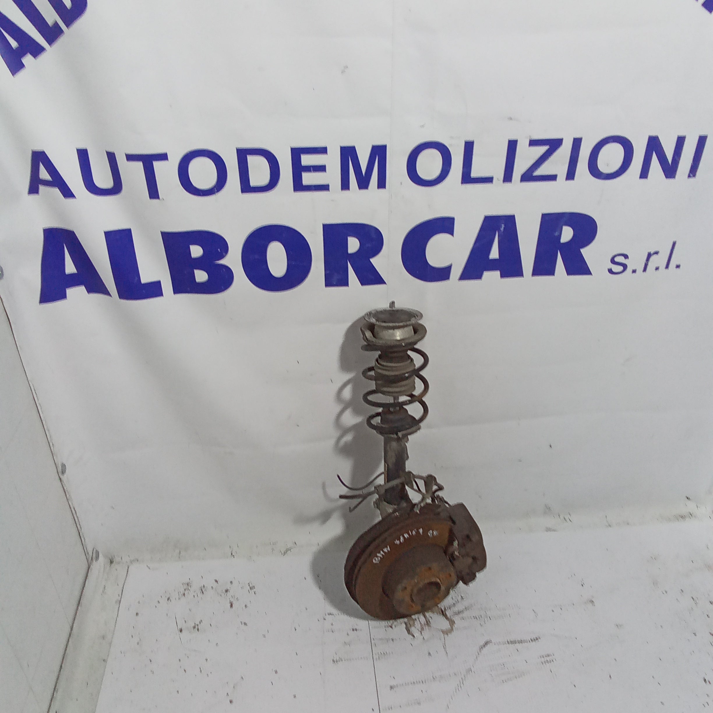 Complete left front knuckle BMW 1 Series 320d year 2007