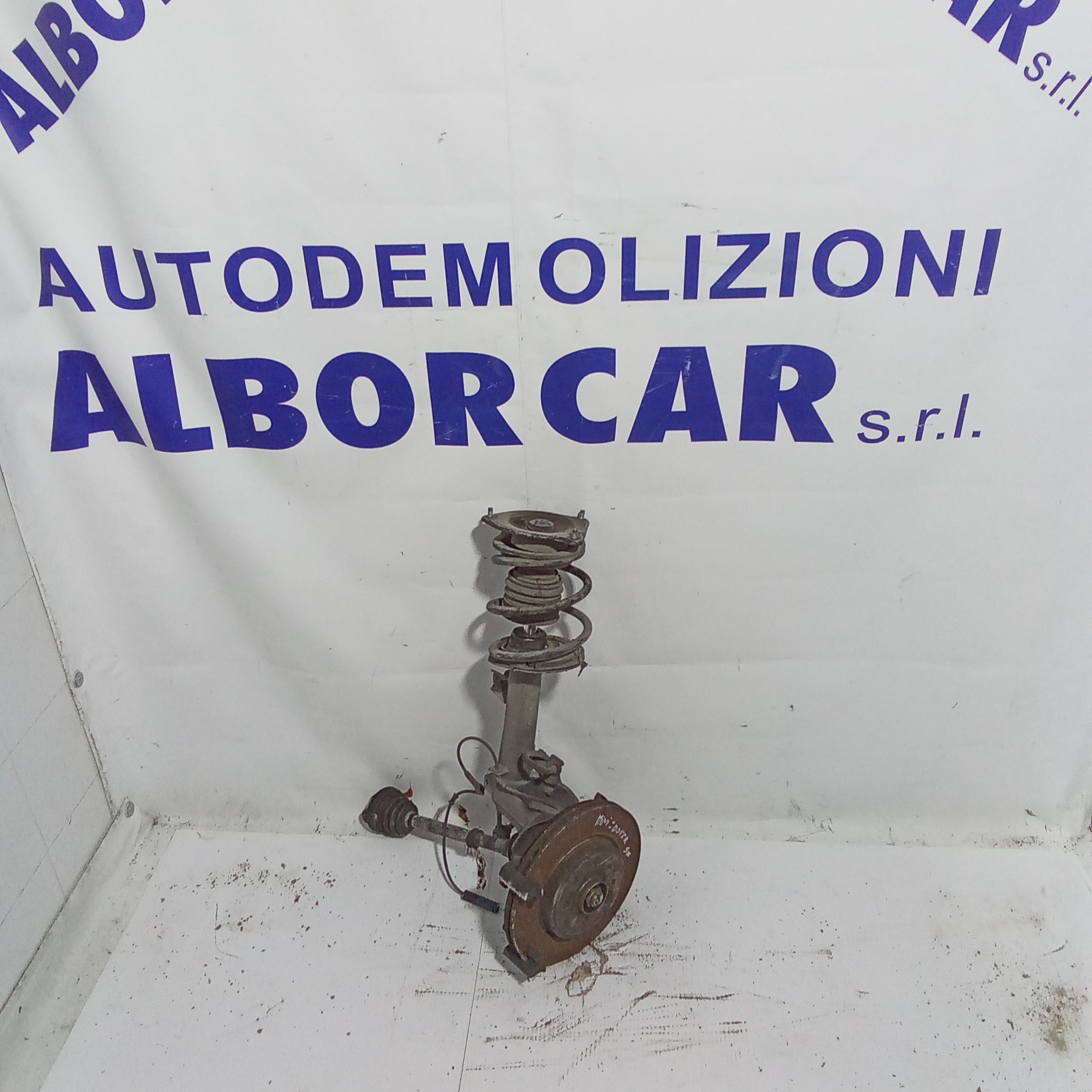 Complete left steering knuckle mini cooper