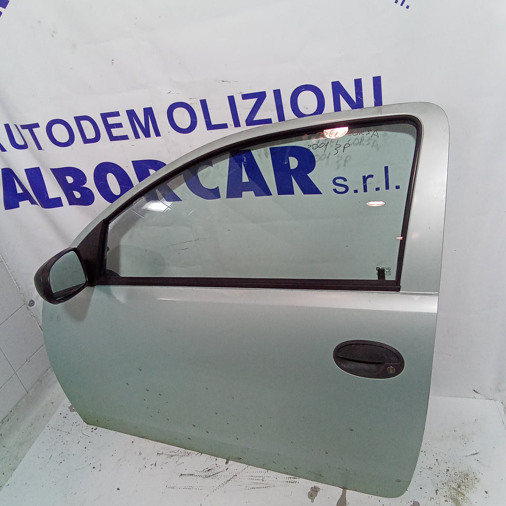 Front left complete door Opel Corsa 3-door year 2001